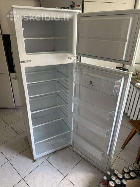 Electrolux šaldytuvas h-158,plotis 54,kaina 150eur