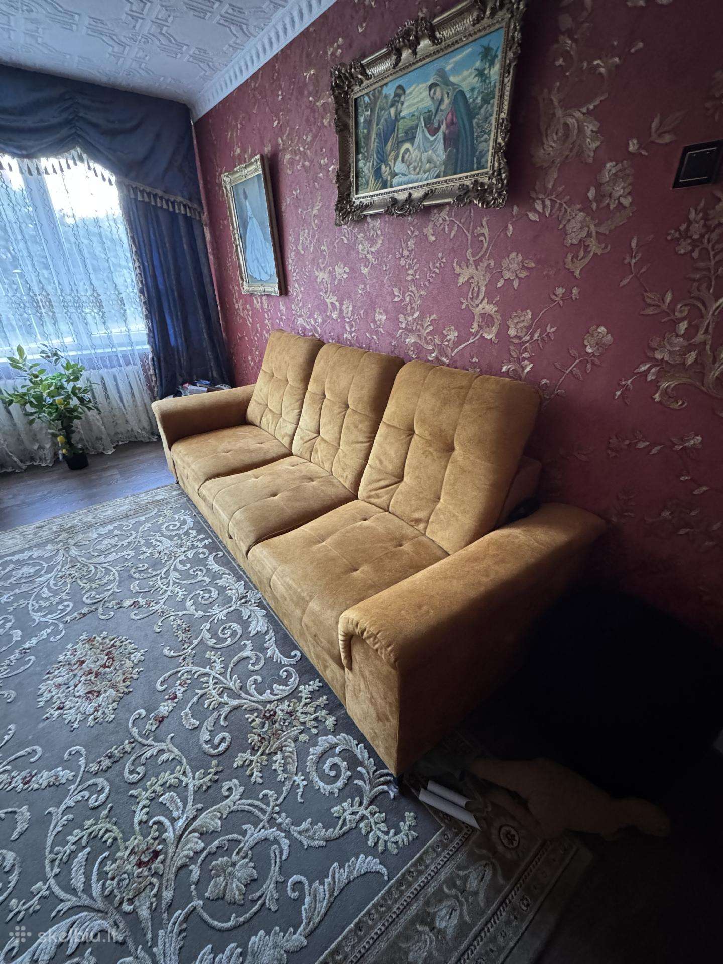 Minkštų baldų komplektas 3+2