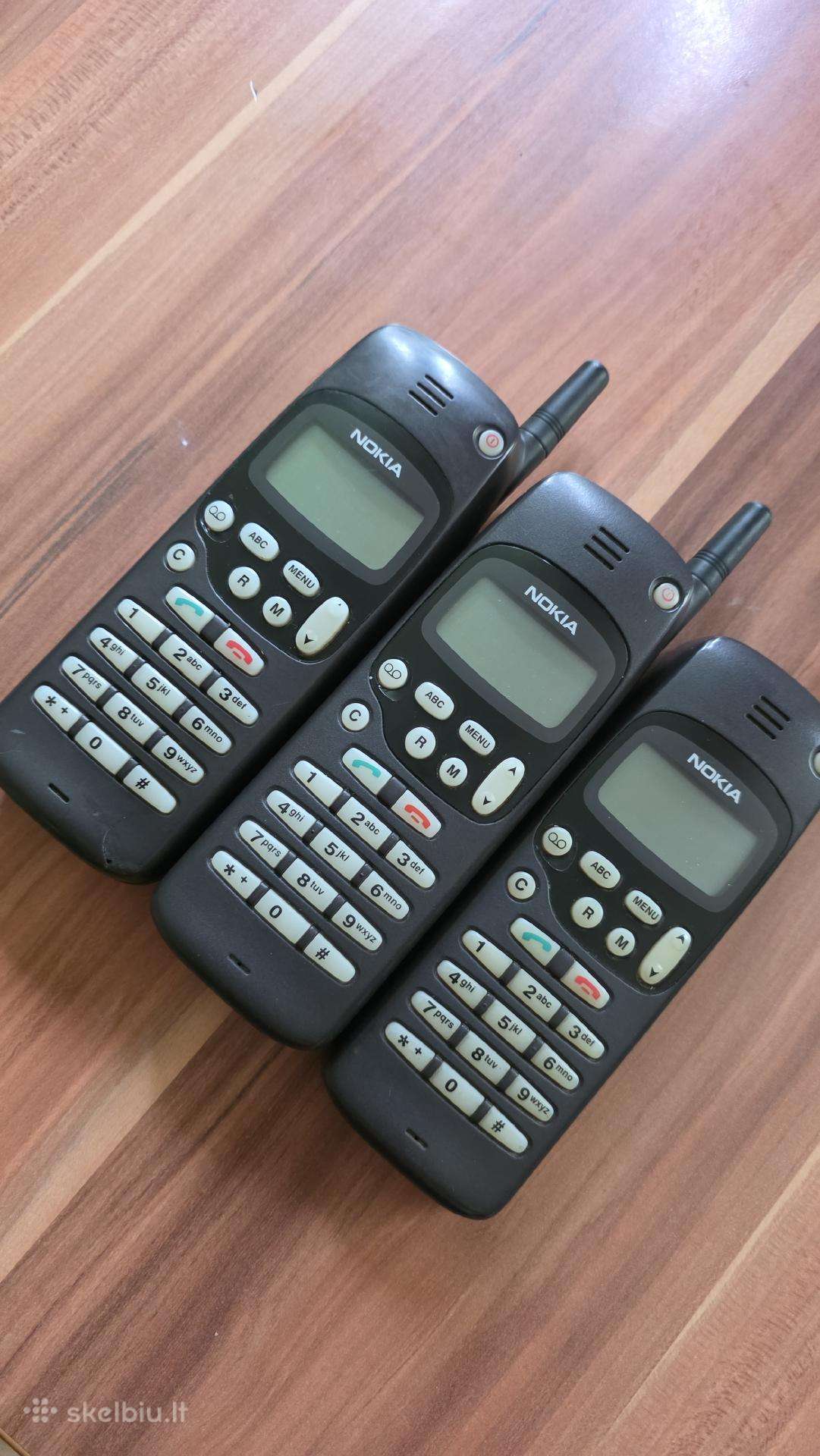 Nokia 1610
