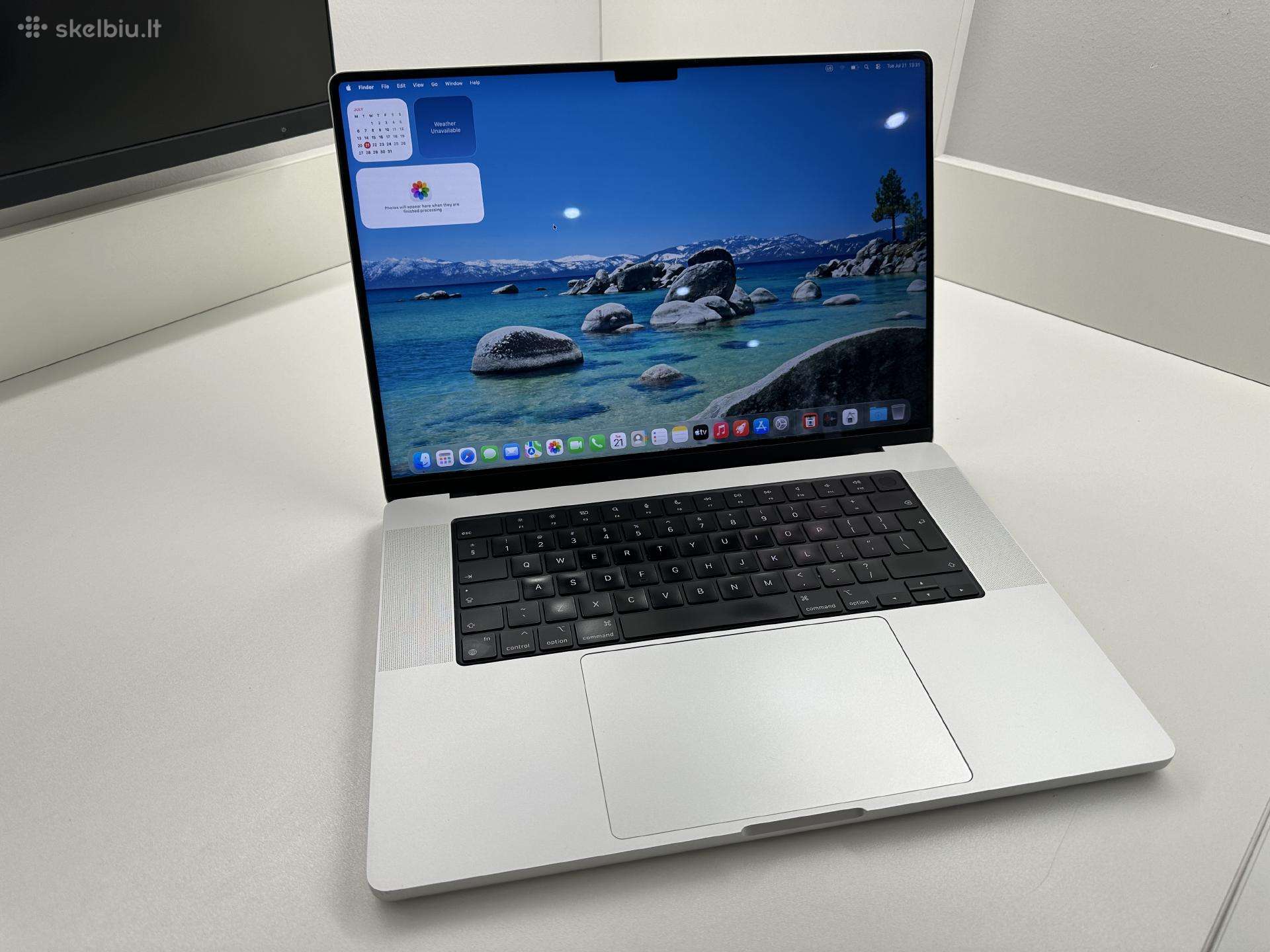 MacBook