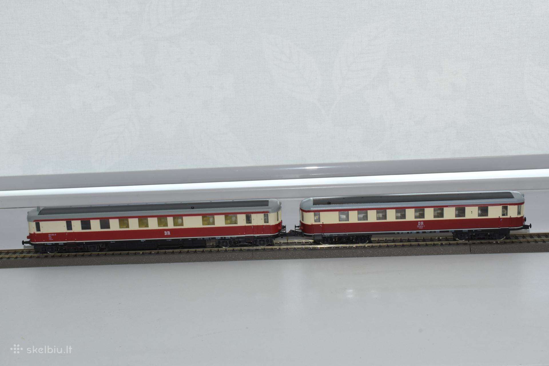 Piko dyzelinis keleivinis lokomotyvas Br 185, 195