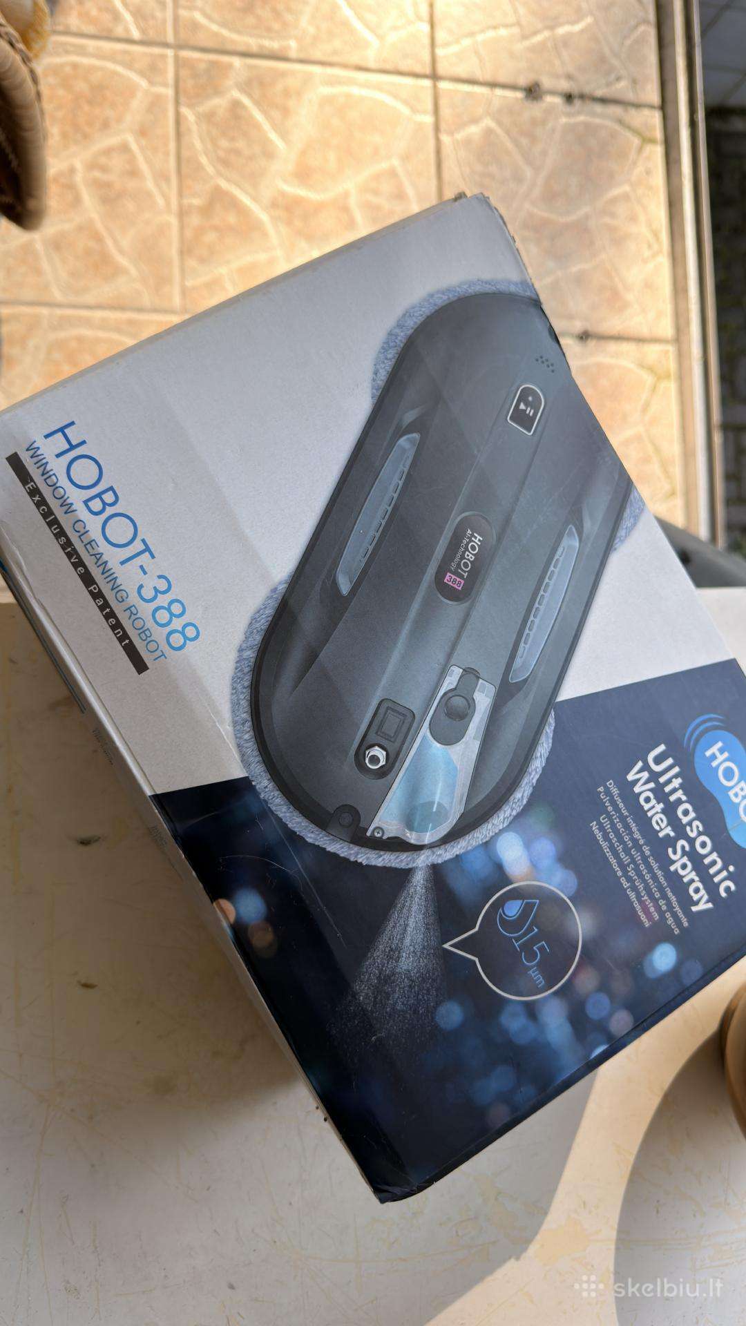 Hobot 388 langu robotas