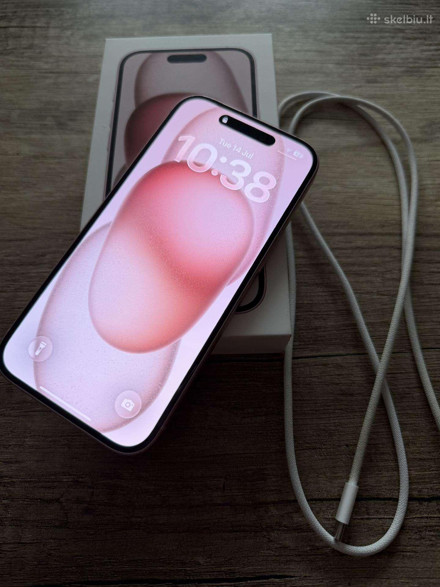 Apple iPhone 15