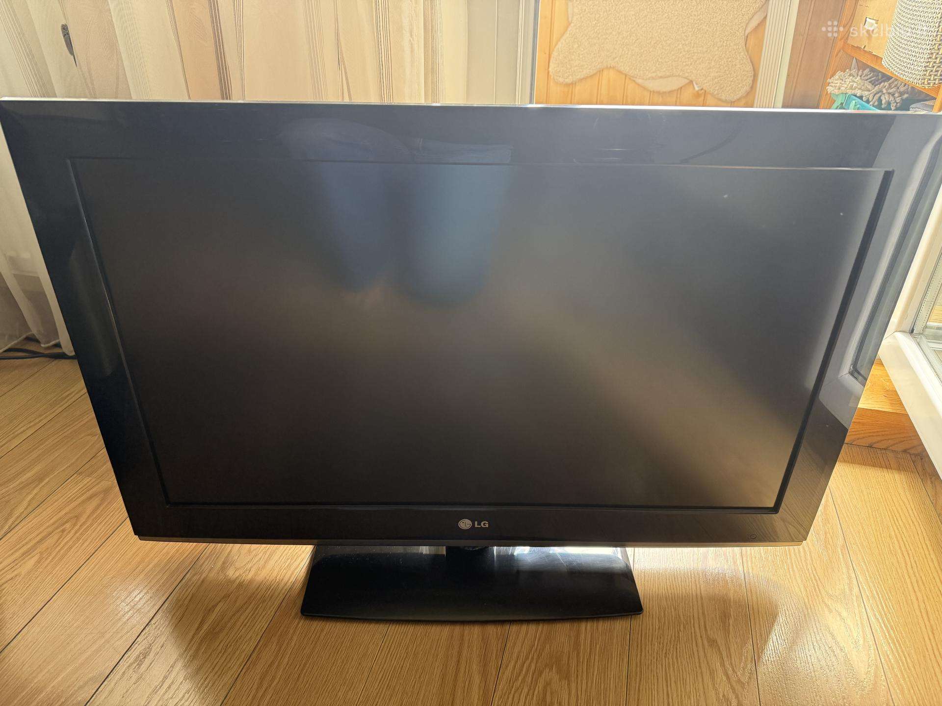 LG TV naudotas,veikia puikiai.