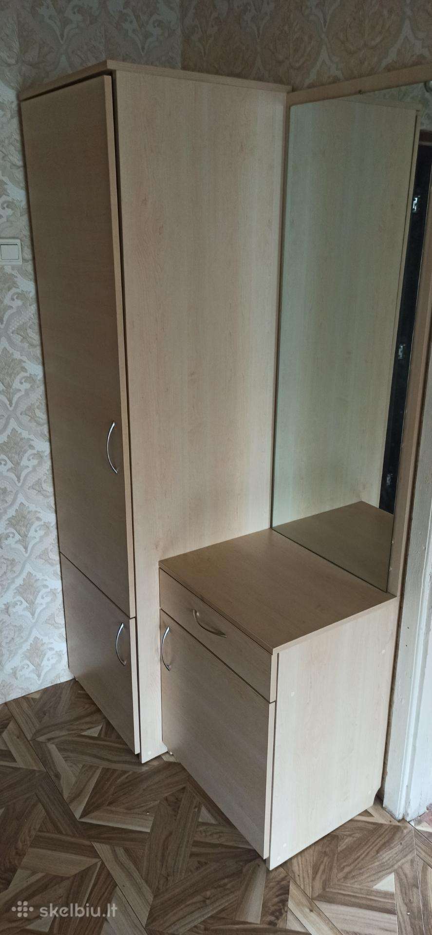 Prieškambario baldų komplektas