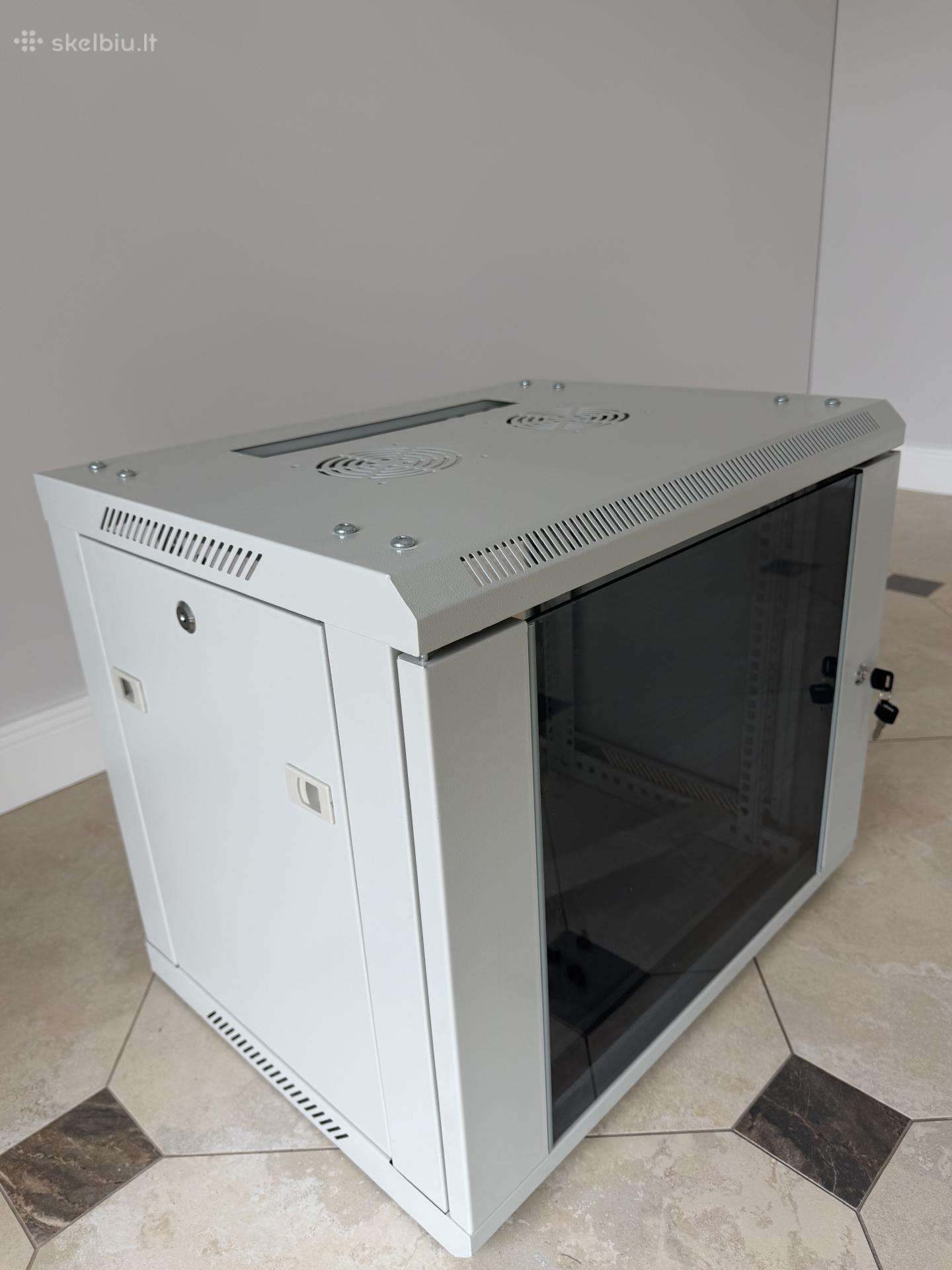Komutacinė spinta 19'' pakabinama 9u 600x450x501