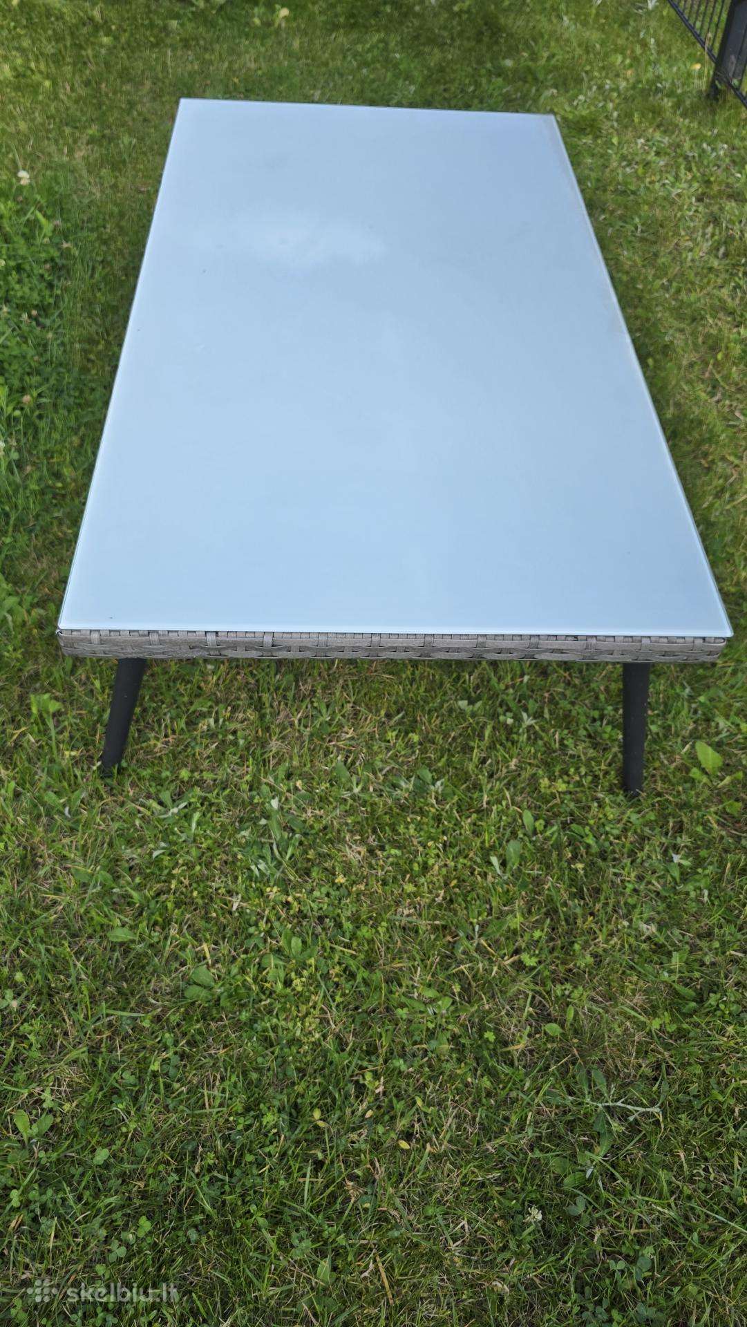 Lauko stalas 60x110 cm