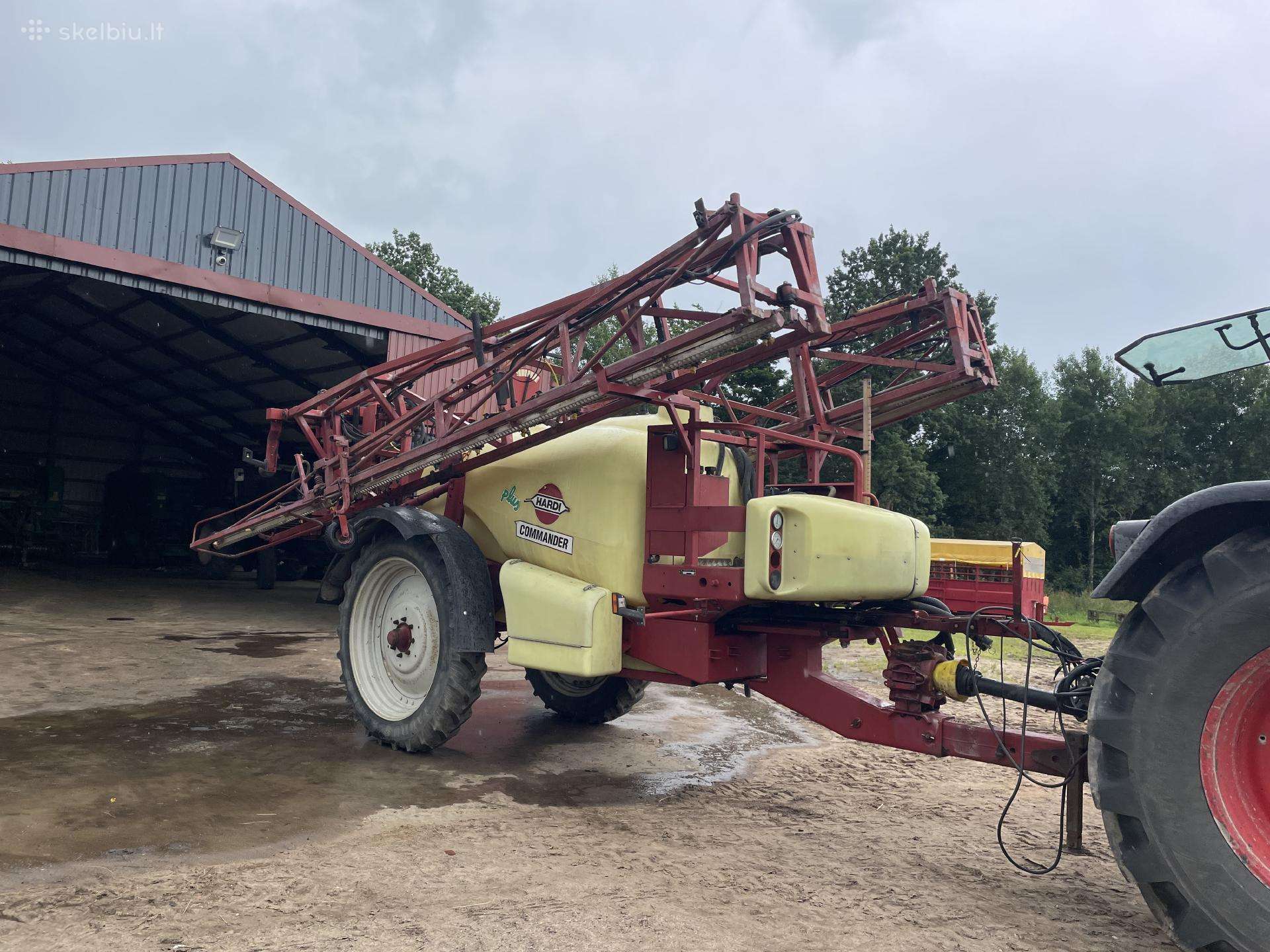 24m Hardi commander