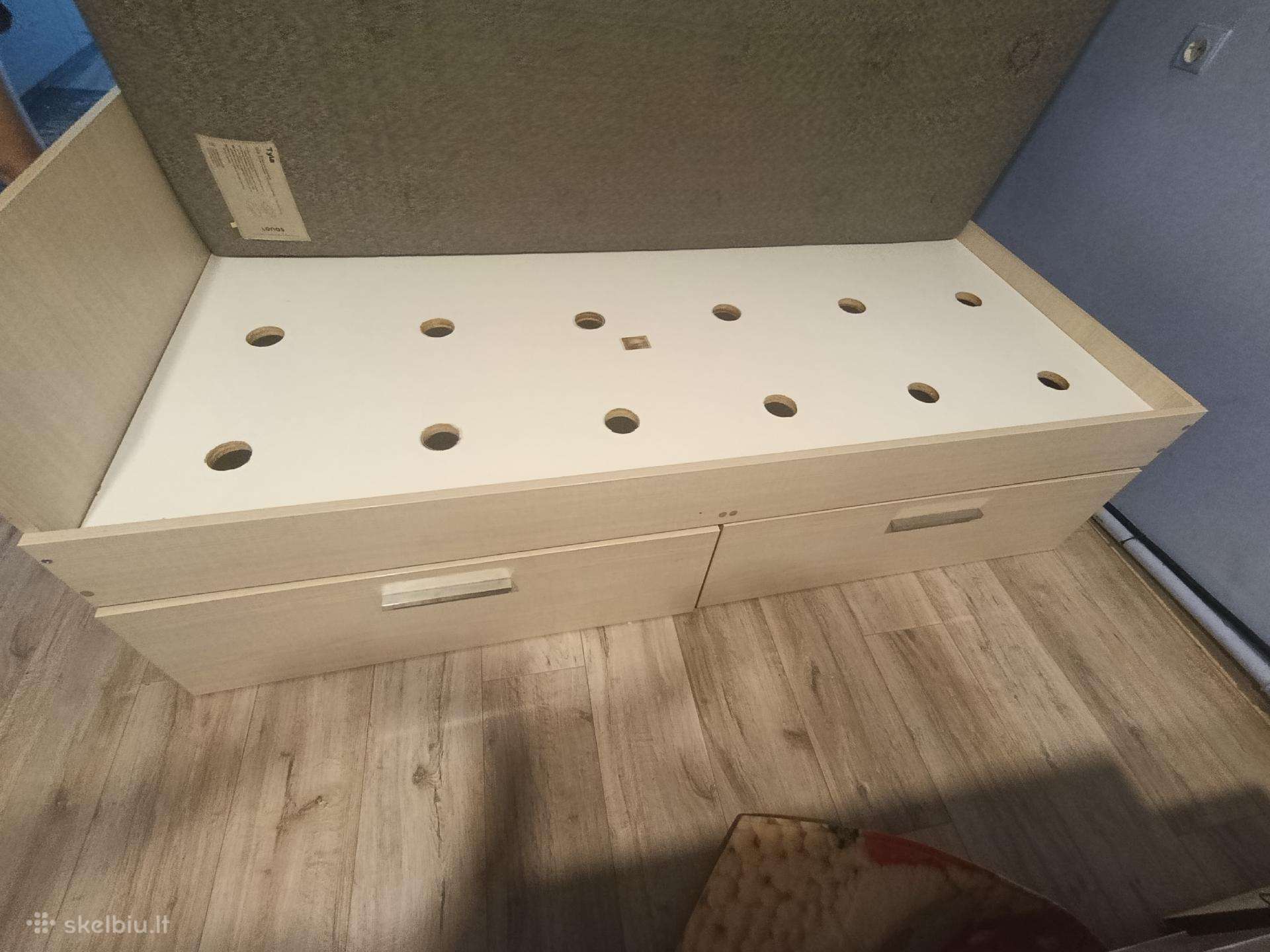 Labai graži ir kokybiška lova vaikui/paaugliui