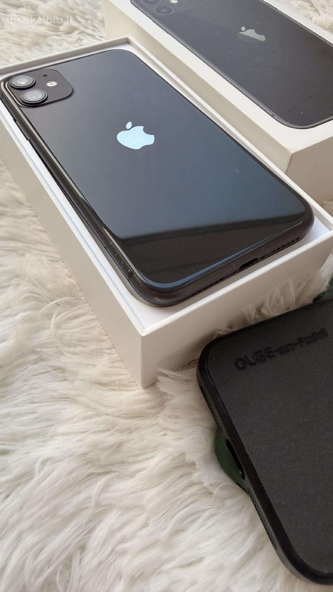 iPhone 11