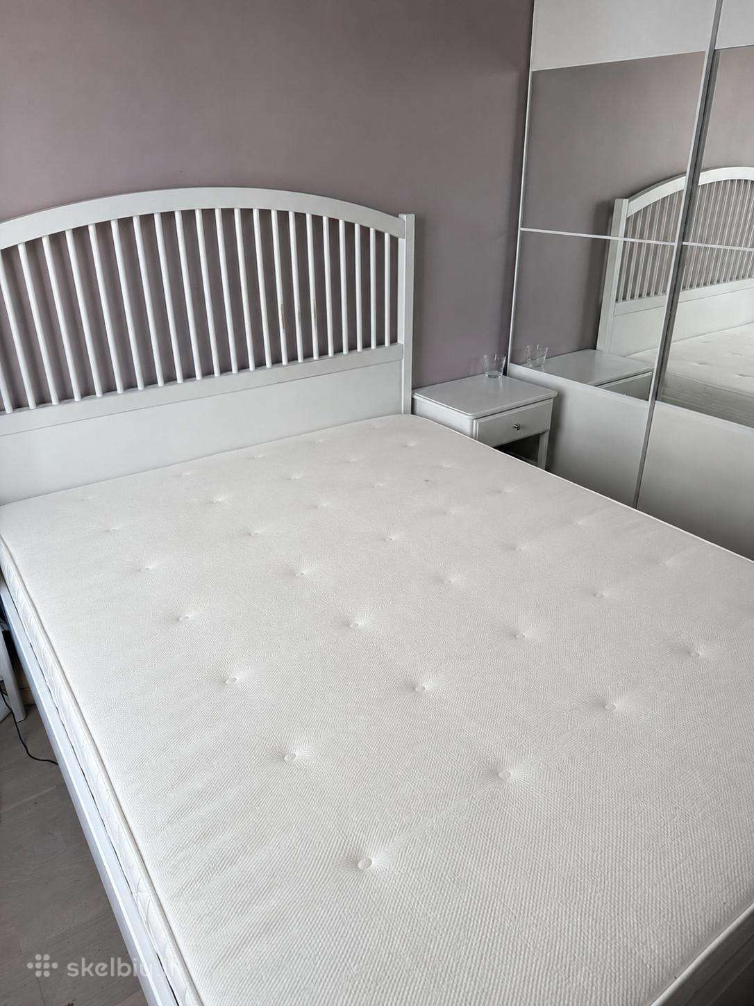 Parduodama dvigulė ikea Hemnes lova (160x200)