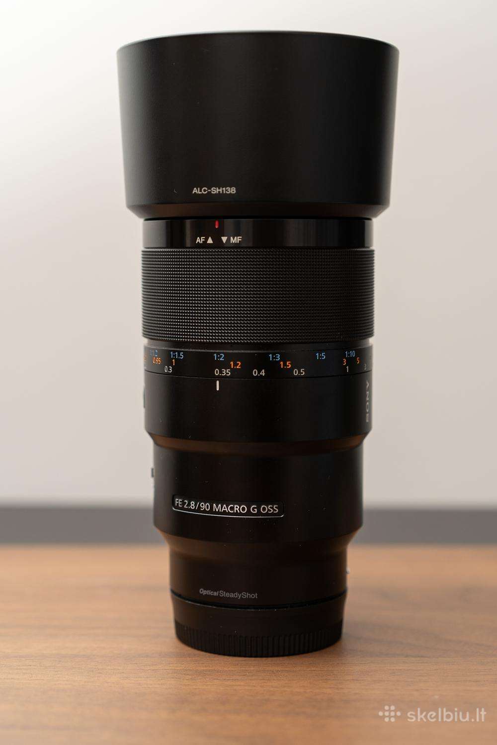 Sony 90mm 2.8 macro