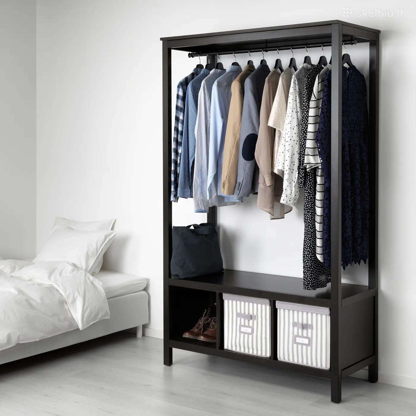Medinė atvira rūbų spinta Hemnes