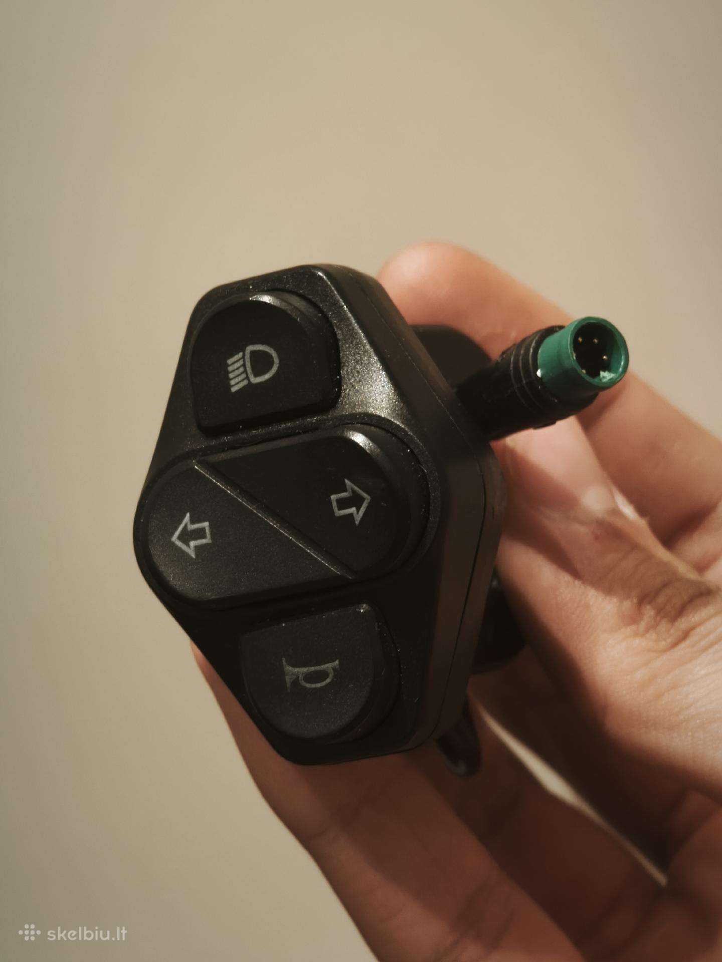 Kukirin G2 master lempos, posūkių, garso signalas