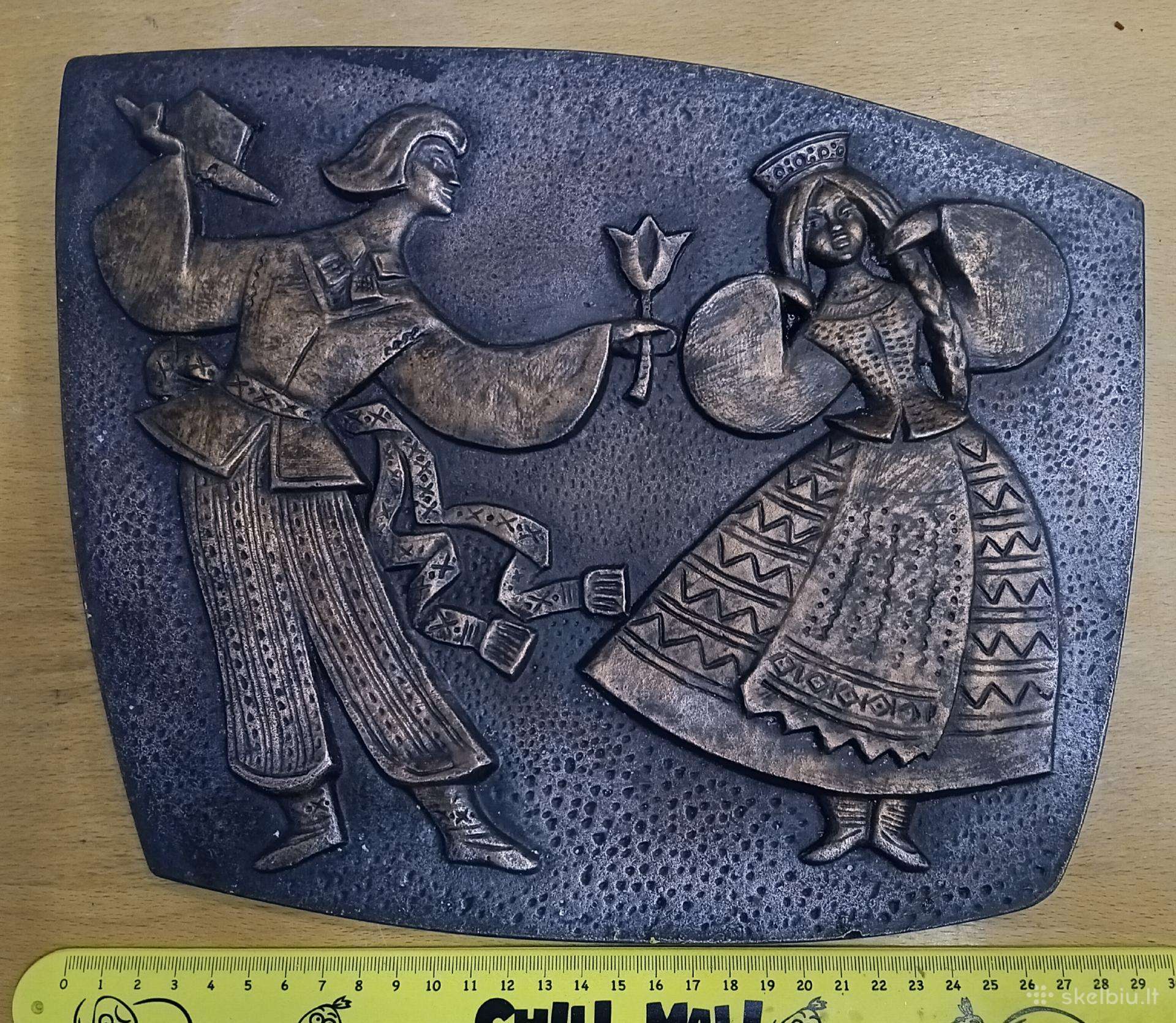 Vintažinis bareljefas