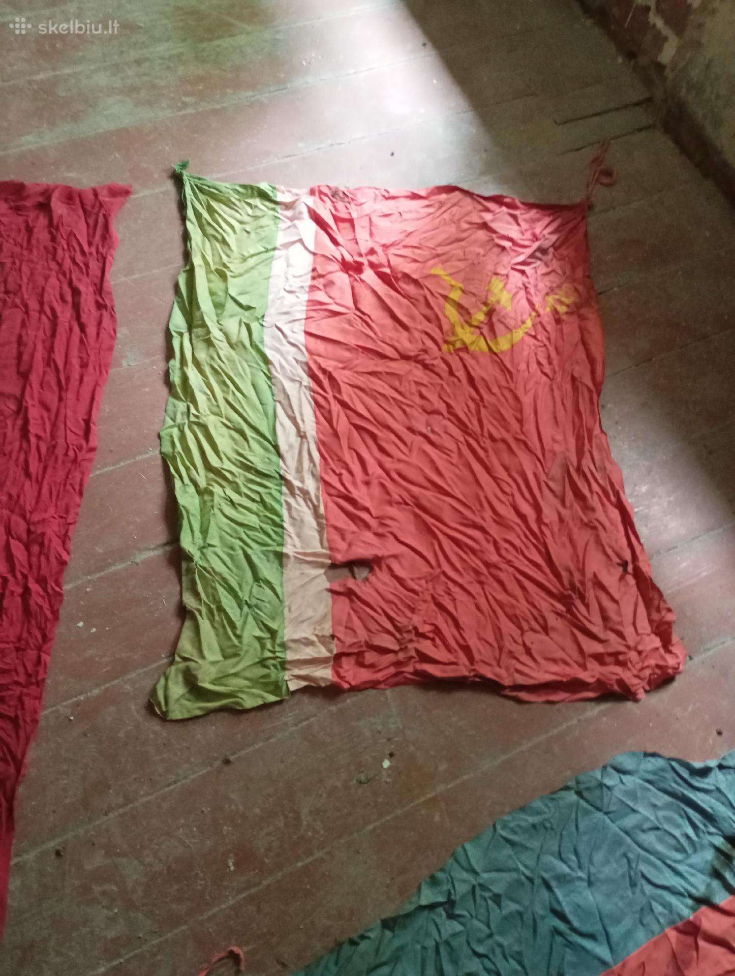 Senos originalios vėliavos