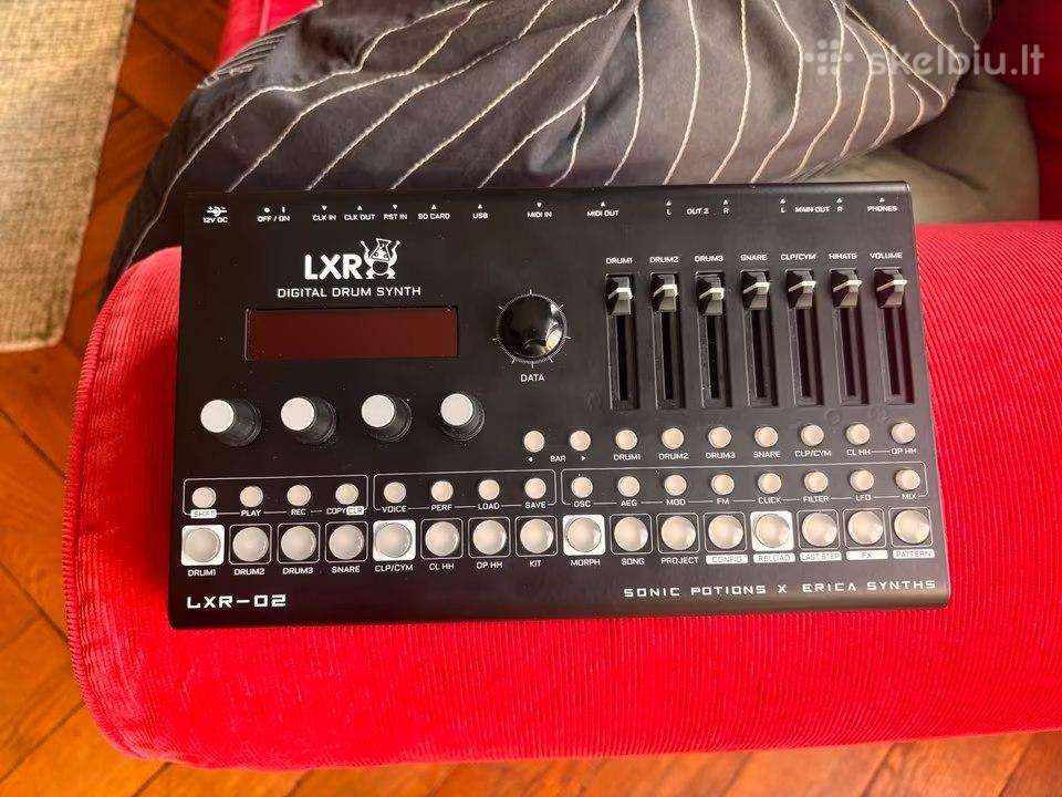 Erica synths Lxr-02