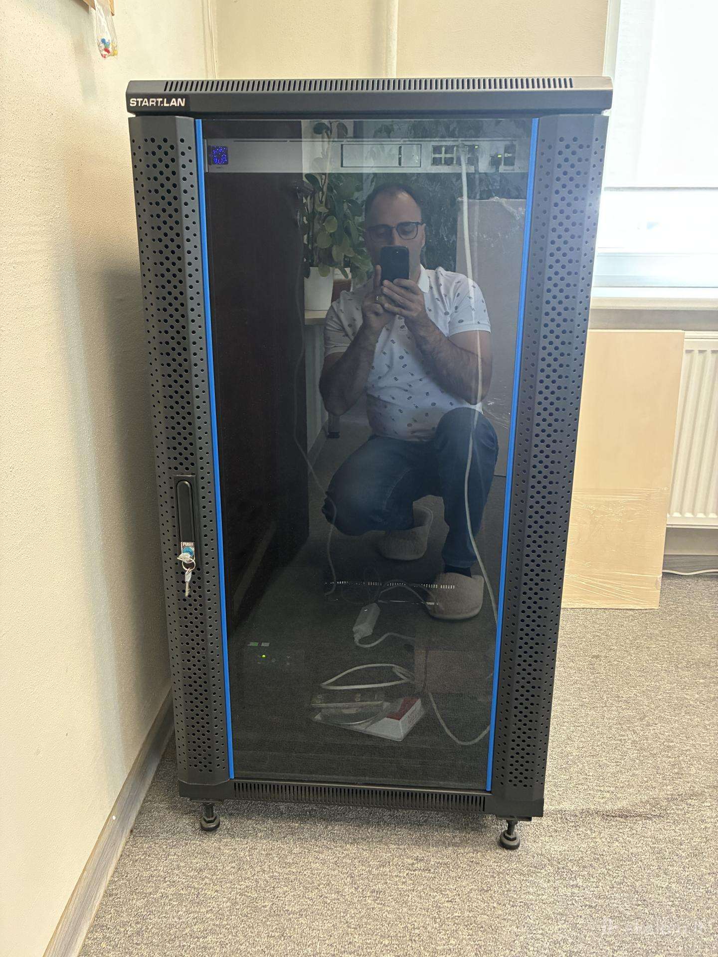 Serverio spinta 22u