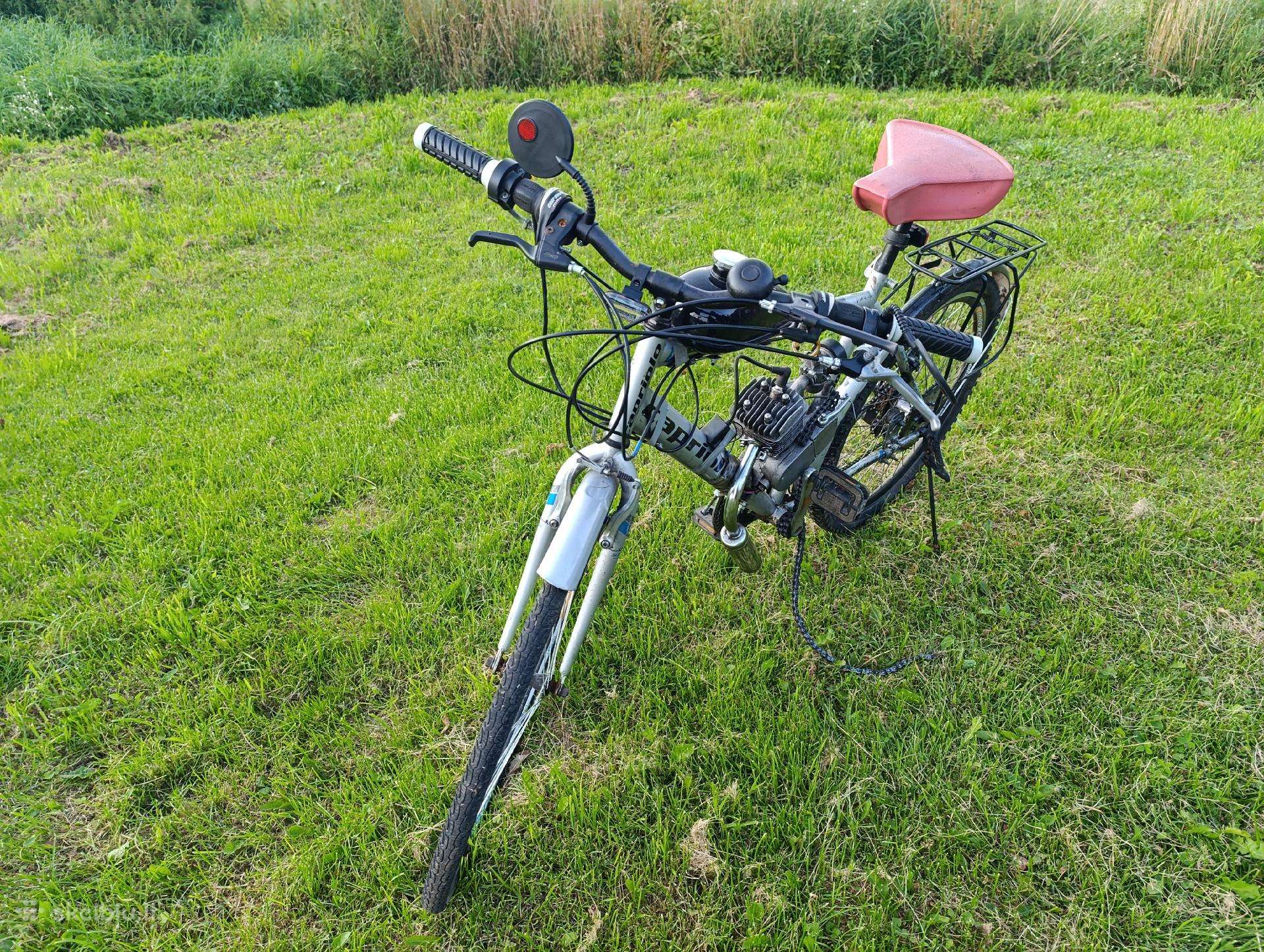 Parduodu motorini dvirati.