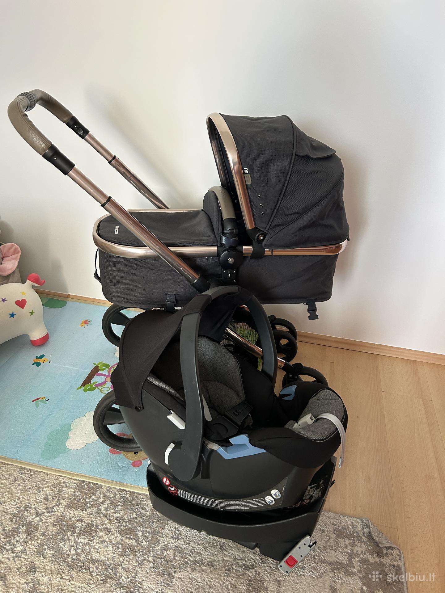 Mothercare 2in1 vėžimas + auto kėdutė su isofix.