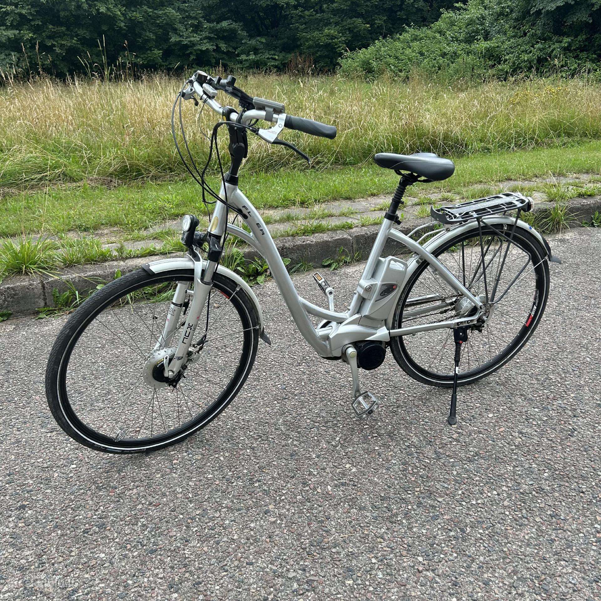 Flyer T8 elektrinis dviratis Panasonic Shimano