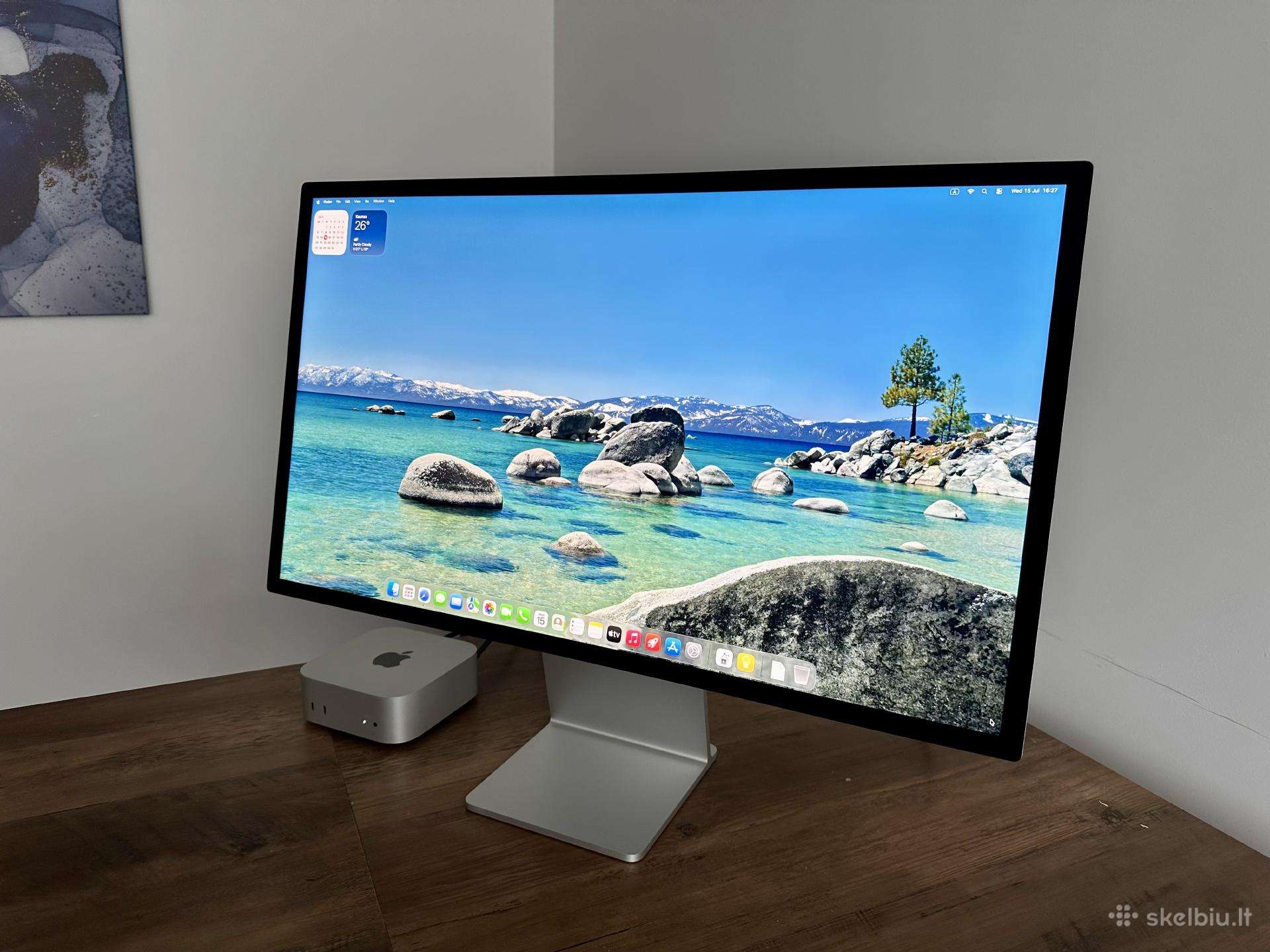 Apple studio display 27 5k