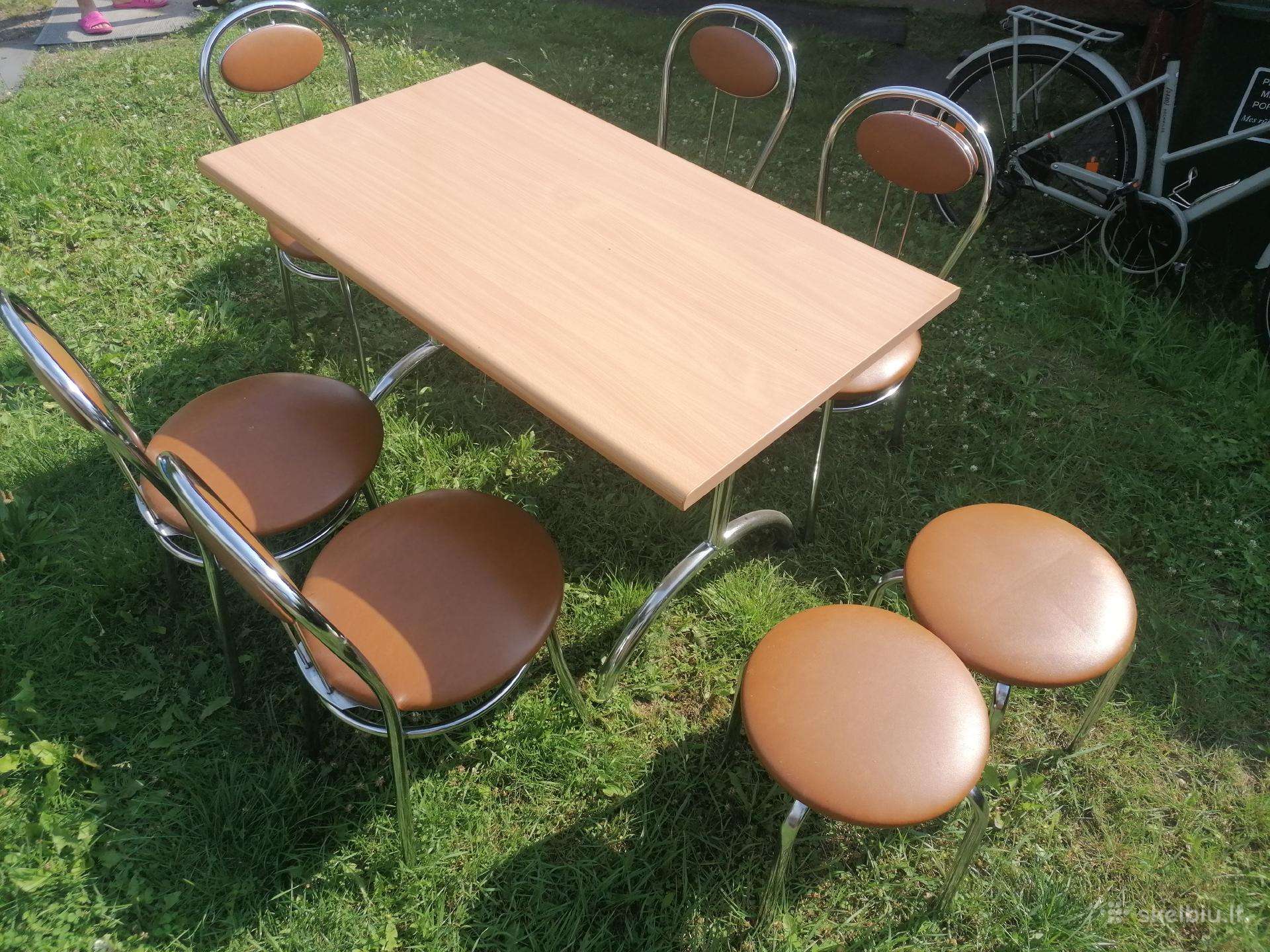 Valgomojo stalo komplektas