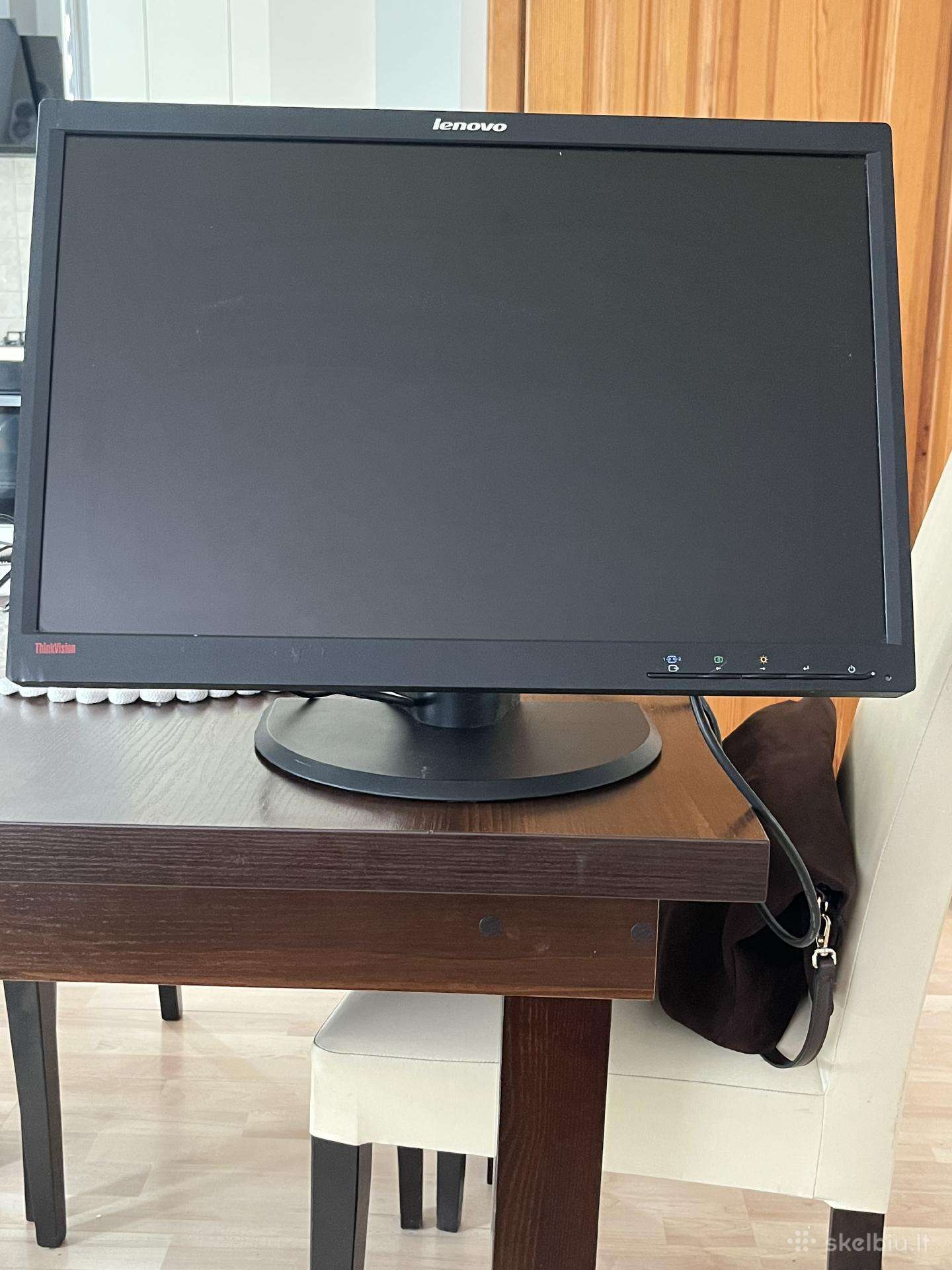 Monitoriai. Lenovo, Samsung