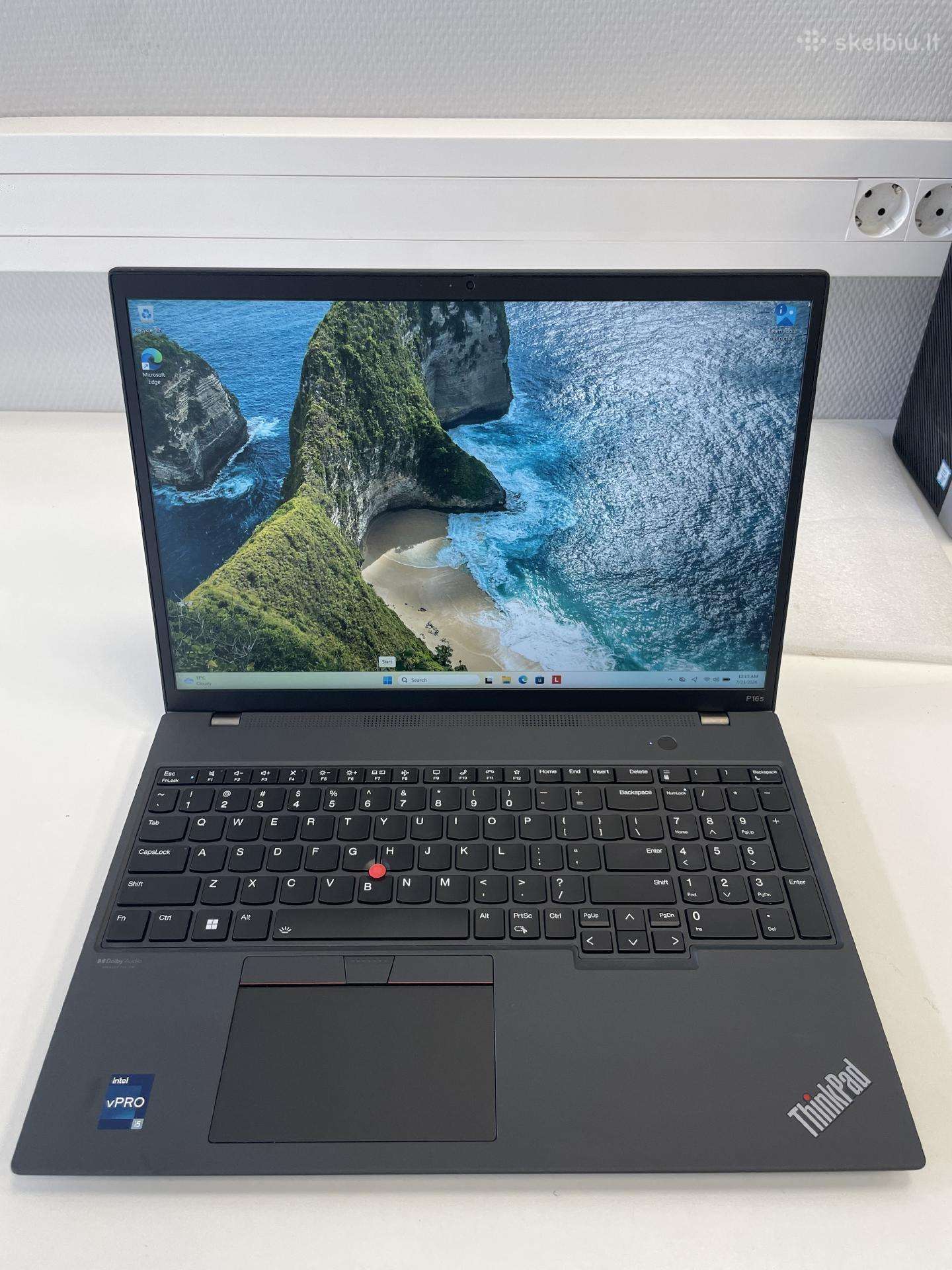 Lenovo Thinkpad P16s Gen 1 I5-1250p 16gb 512gb SSD
