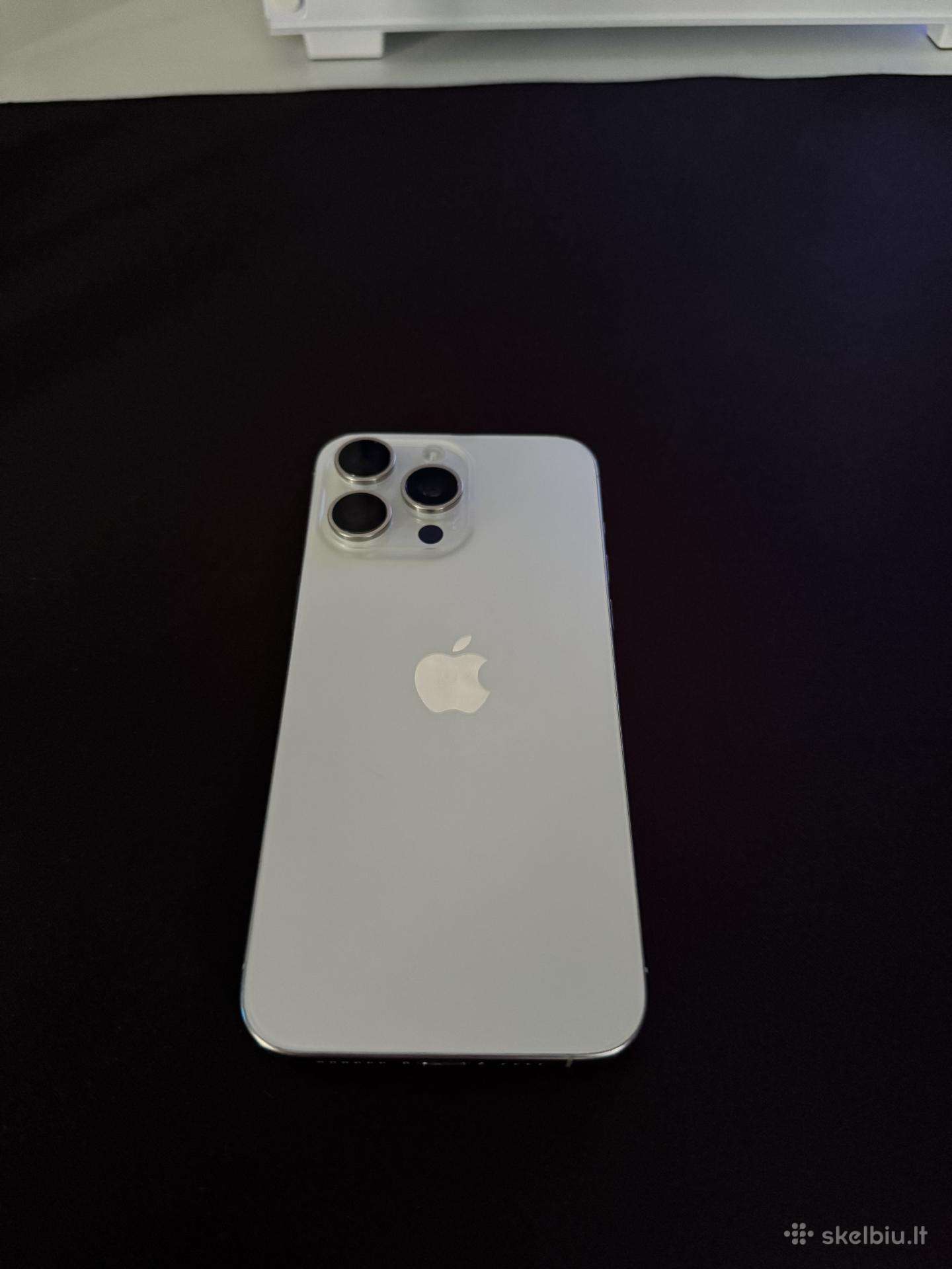 iPhone 15pro max 256gb