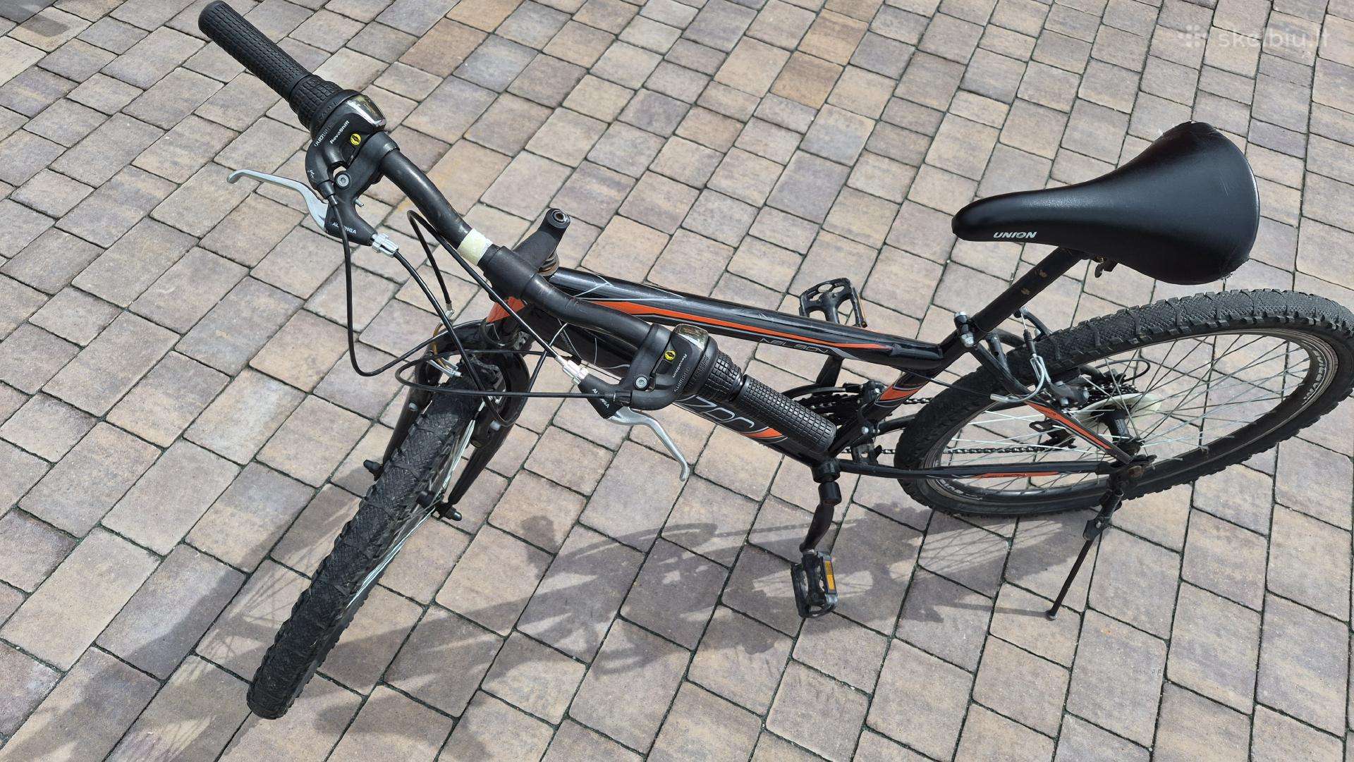 Dviratis 26"ratai tinka paaugliui nuo8 iki 10-12m