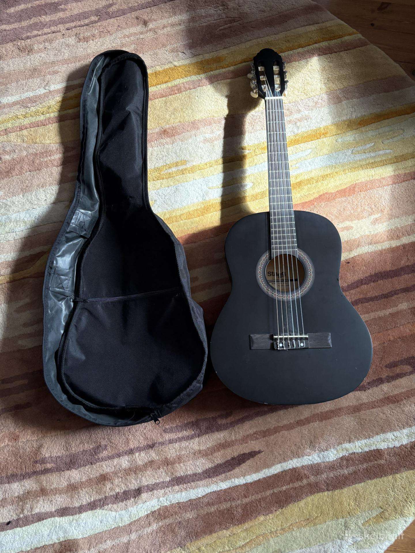 Stagg C430 M Blk vaikiška klasikinė gitara+dėklas
