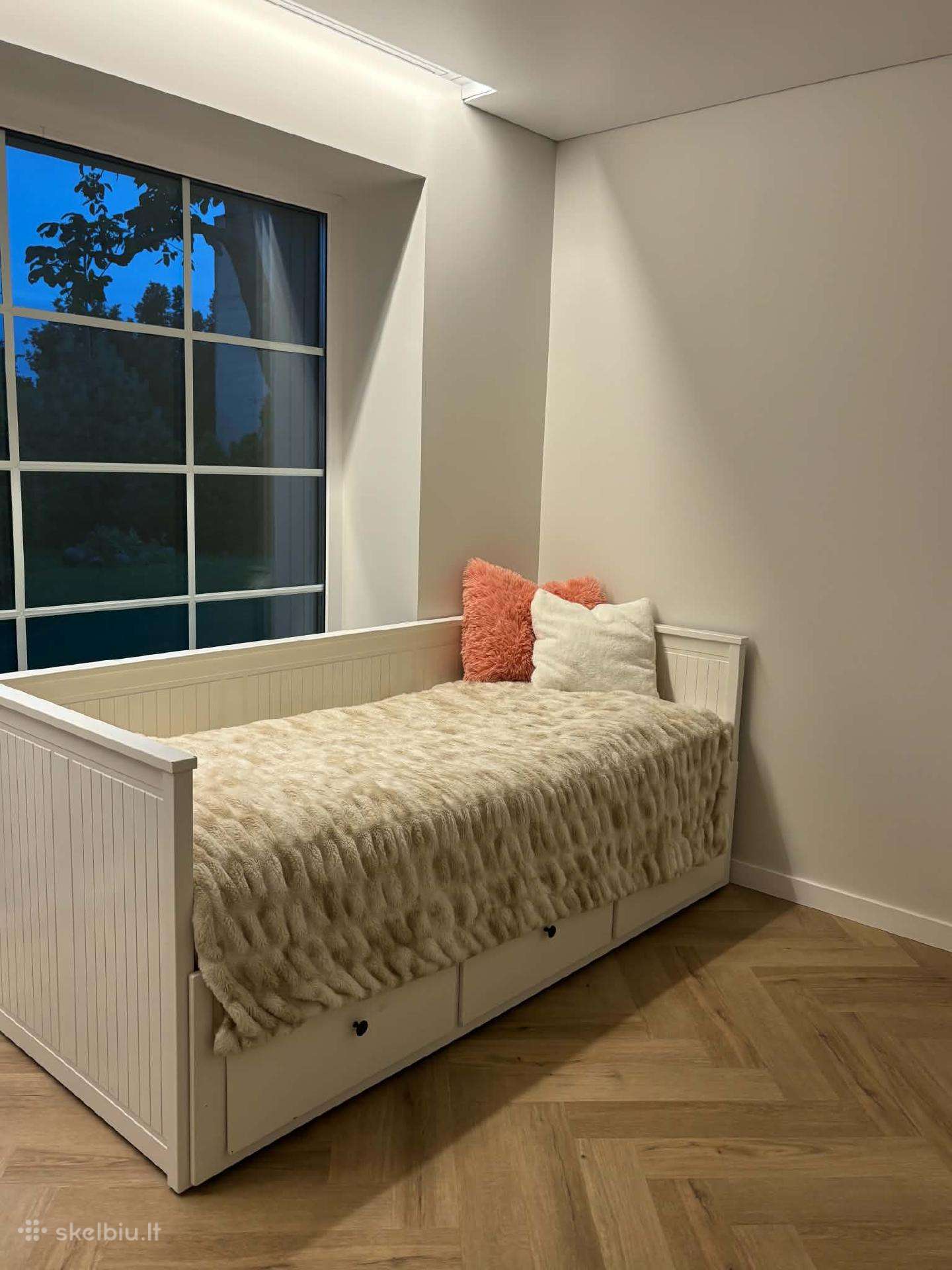 Ikea lova