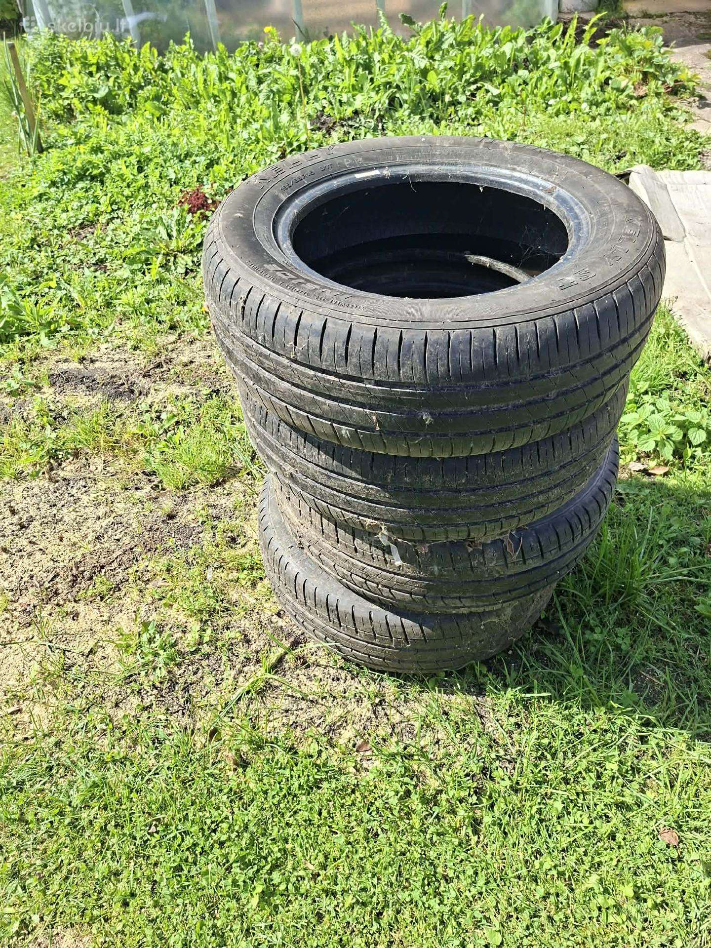 2 ratlankiai 4 apynaujės padangos