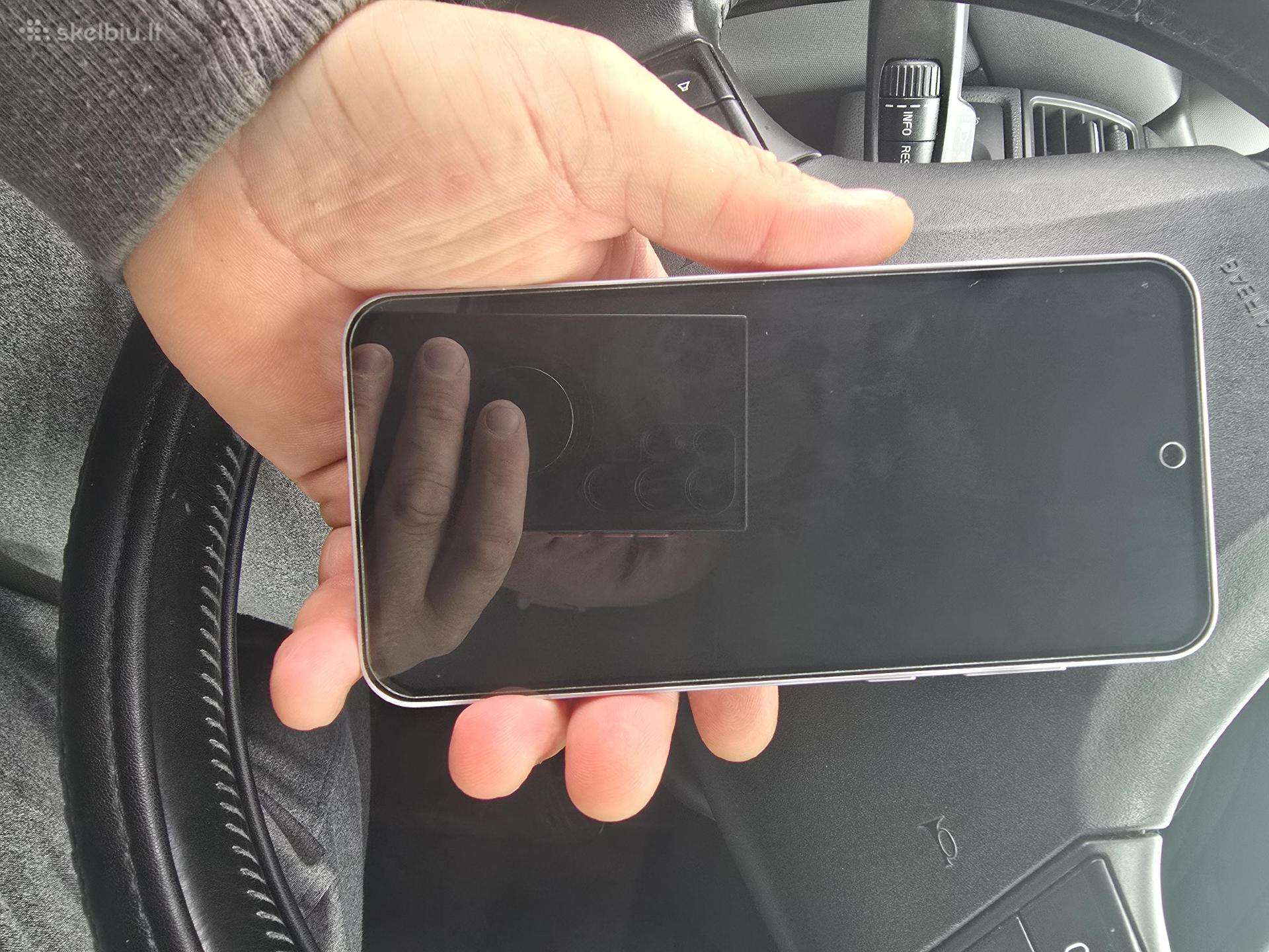 Samsung A55