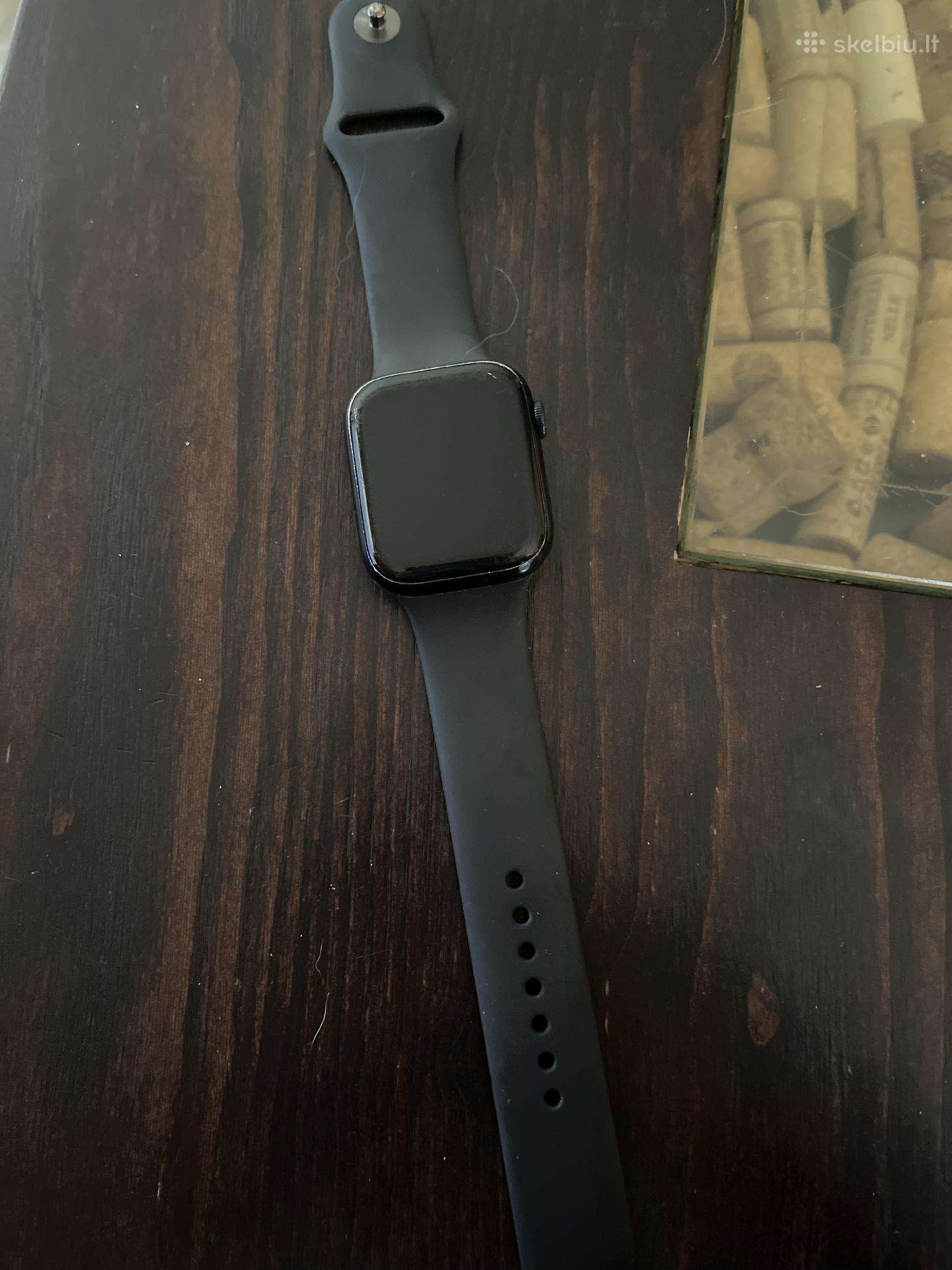 Apple watch 9 (45mm, GPS + cellular)