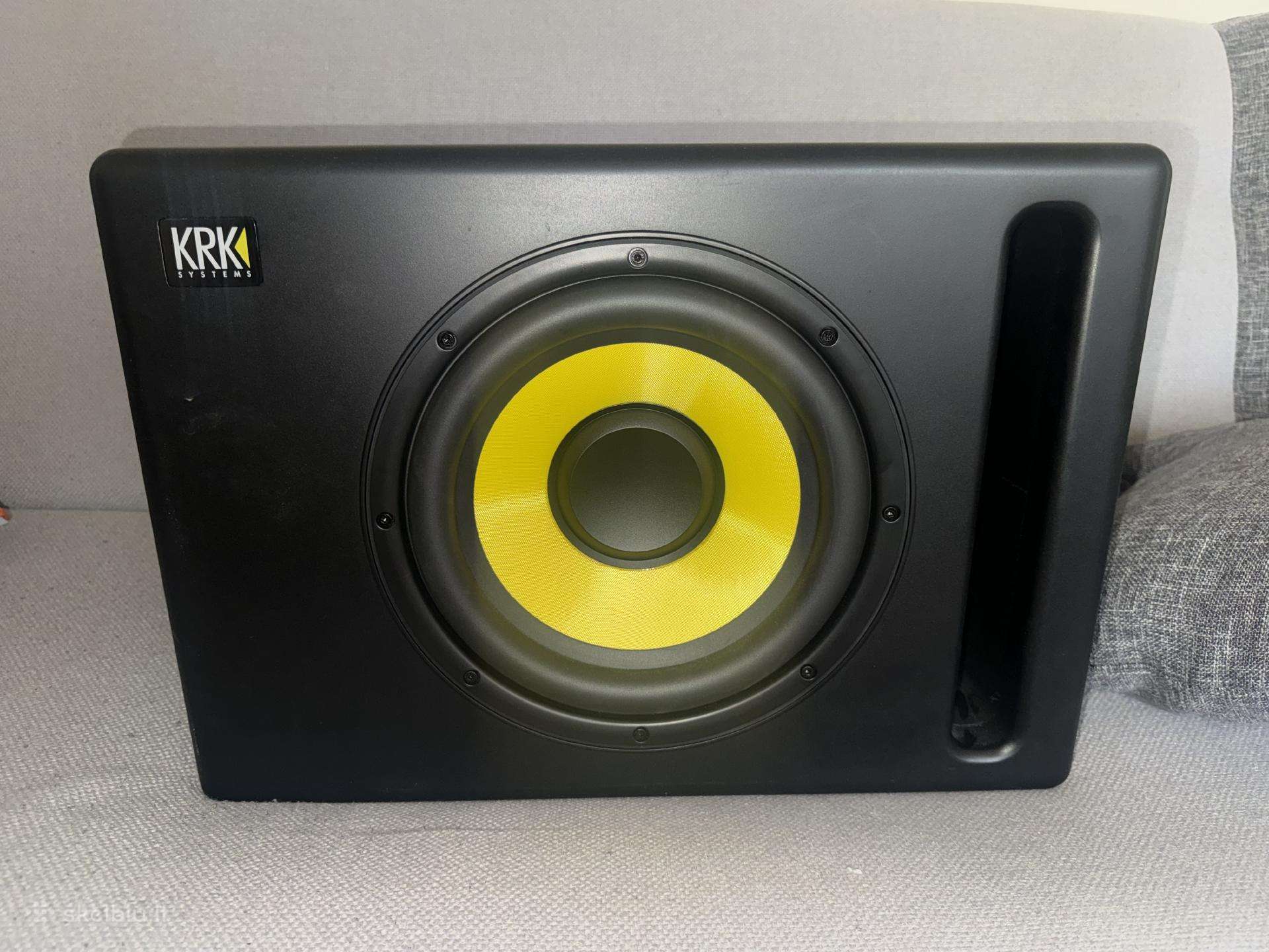 Krk S10.4 subwooferis