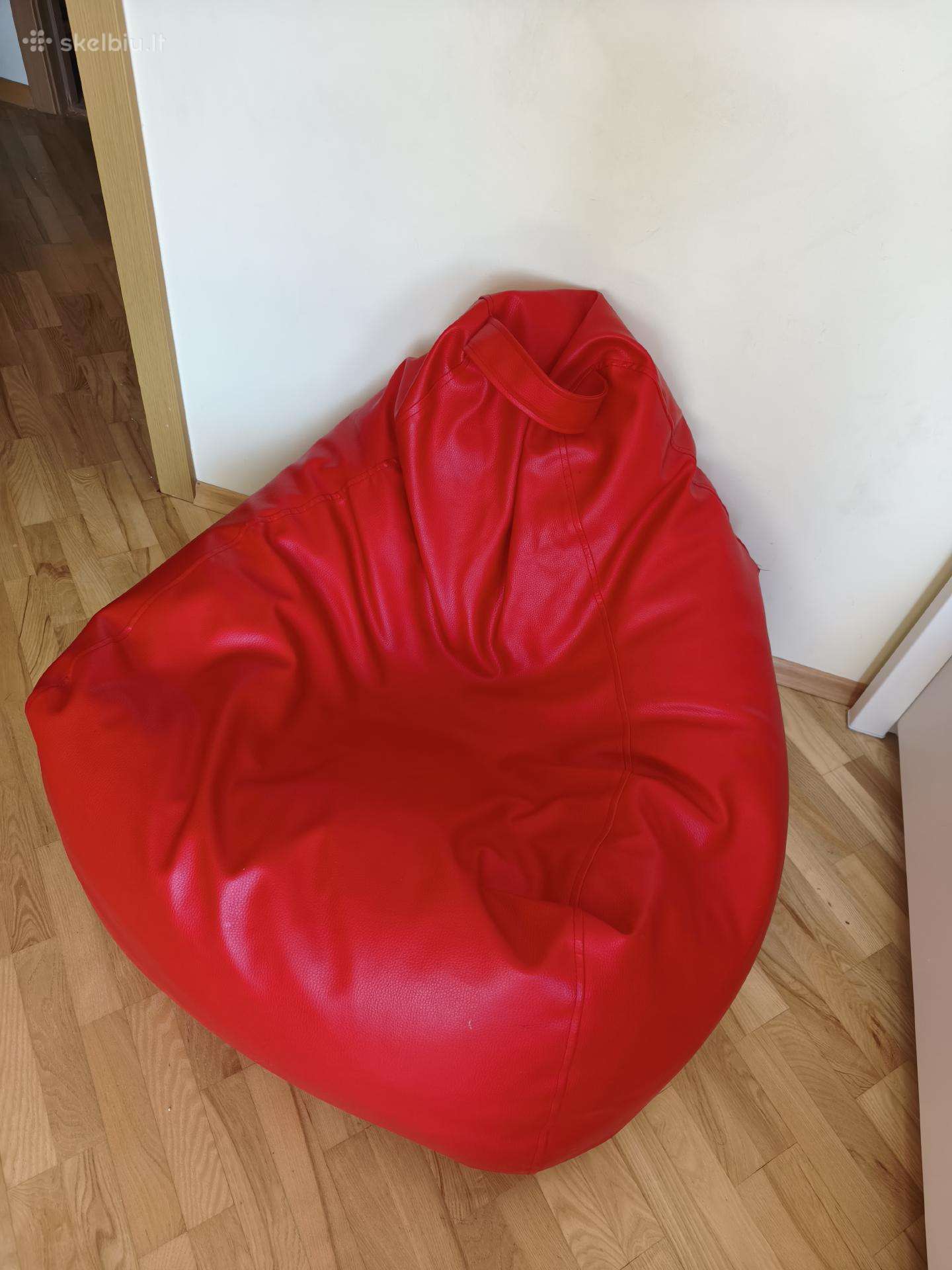 Patogus ir stilingas sėdmaišis raudonos spalvos