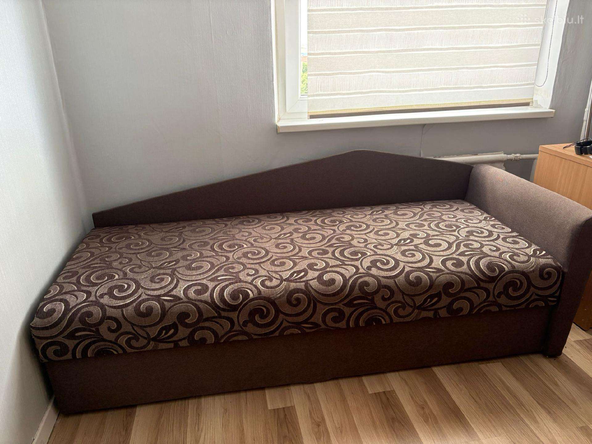 Viengul.lov.supatal.dėž75€