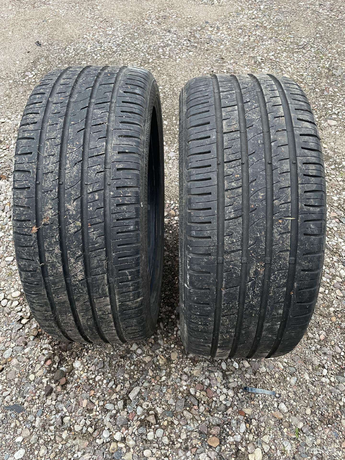 Padangos Barum R17 225/50