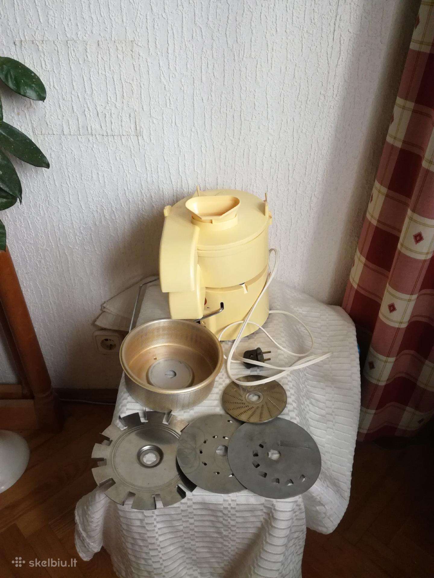 Daug metų turinti,gerai veikianti sulčiaspaudė