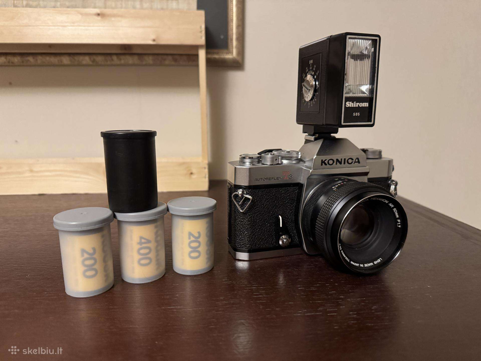 Konica Autoreflex T3 su Objektyvu ir priedais