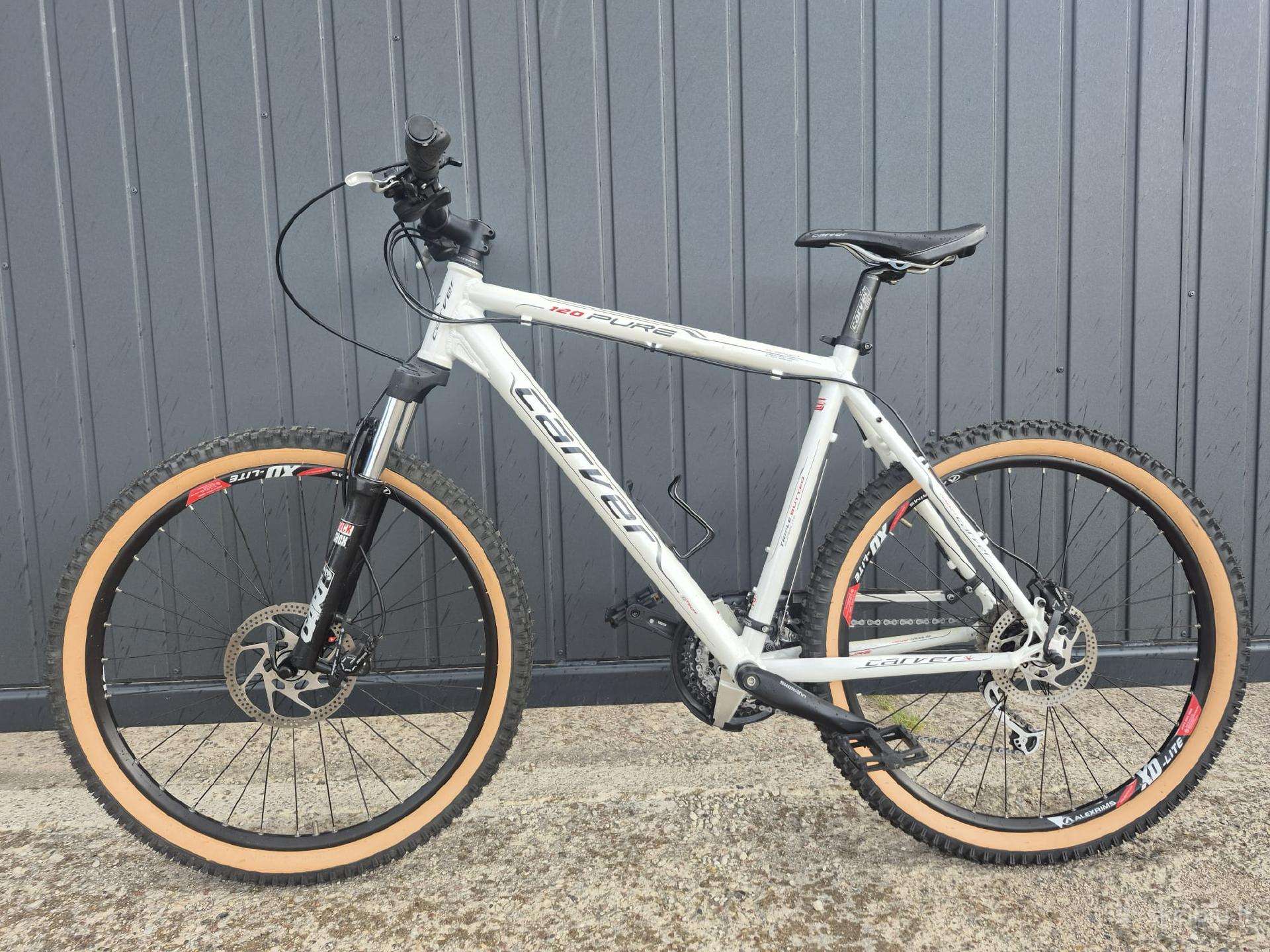 MTB,rock Shox, Deore XT komplektacija