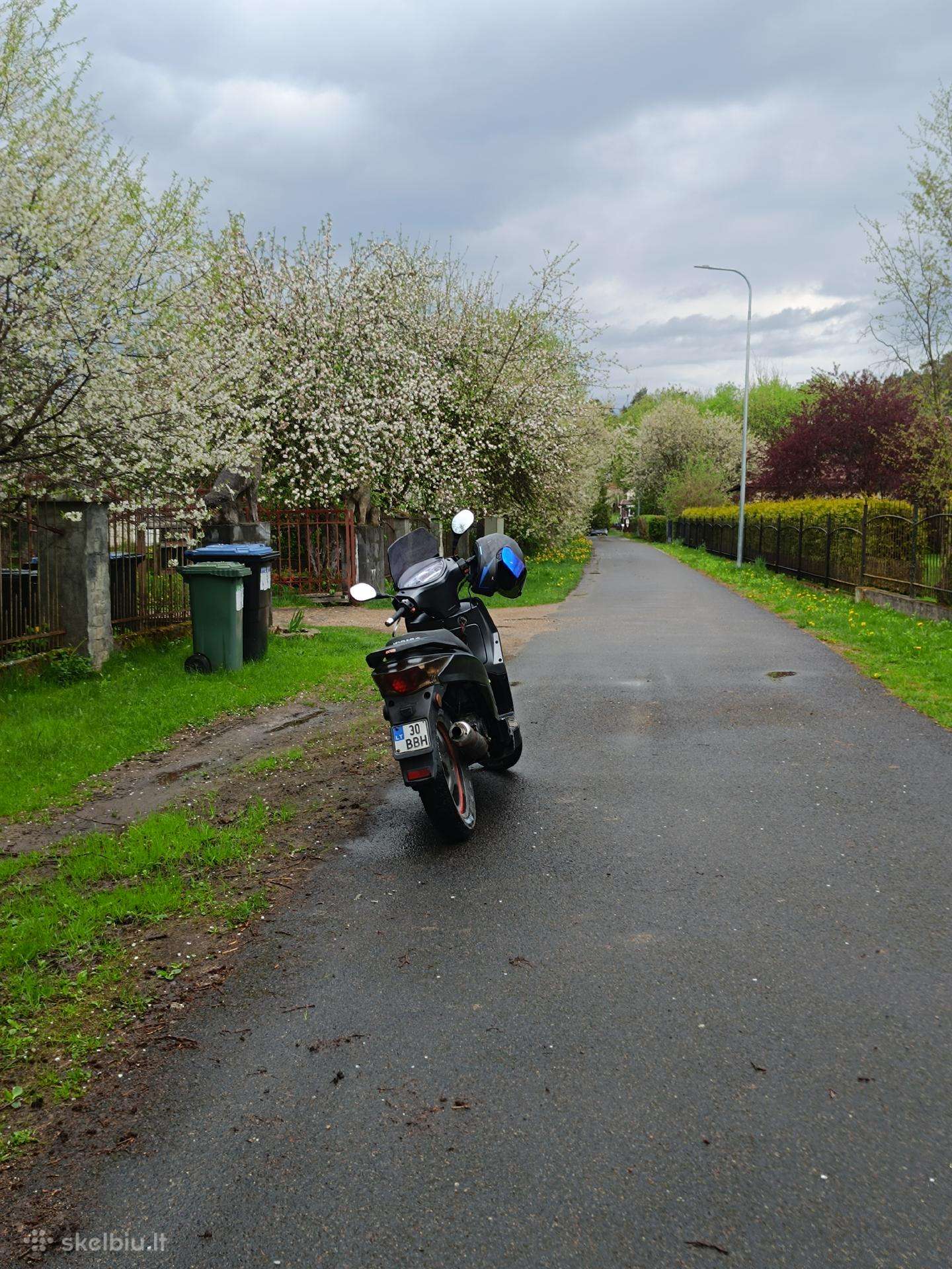 Kymco People S 50cc, scooters / mopeds