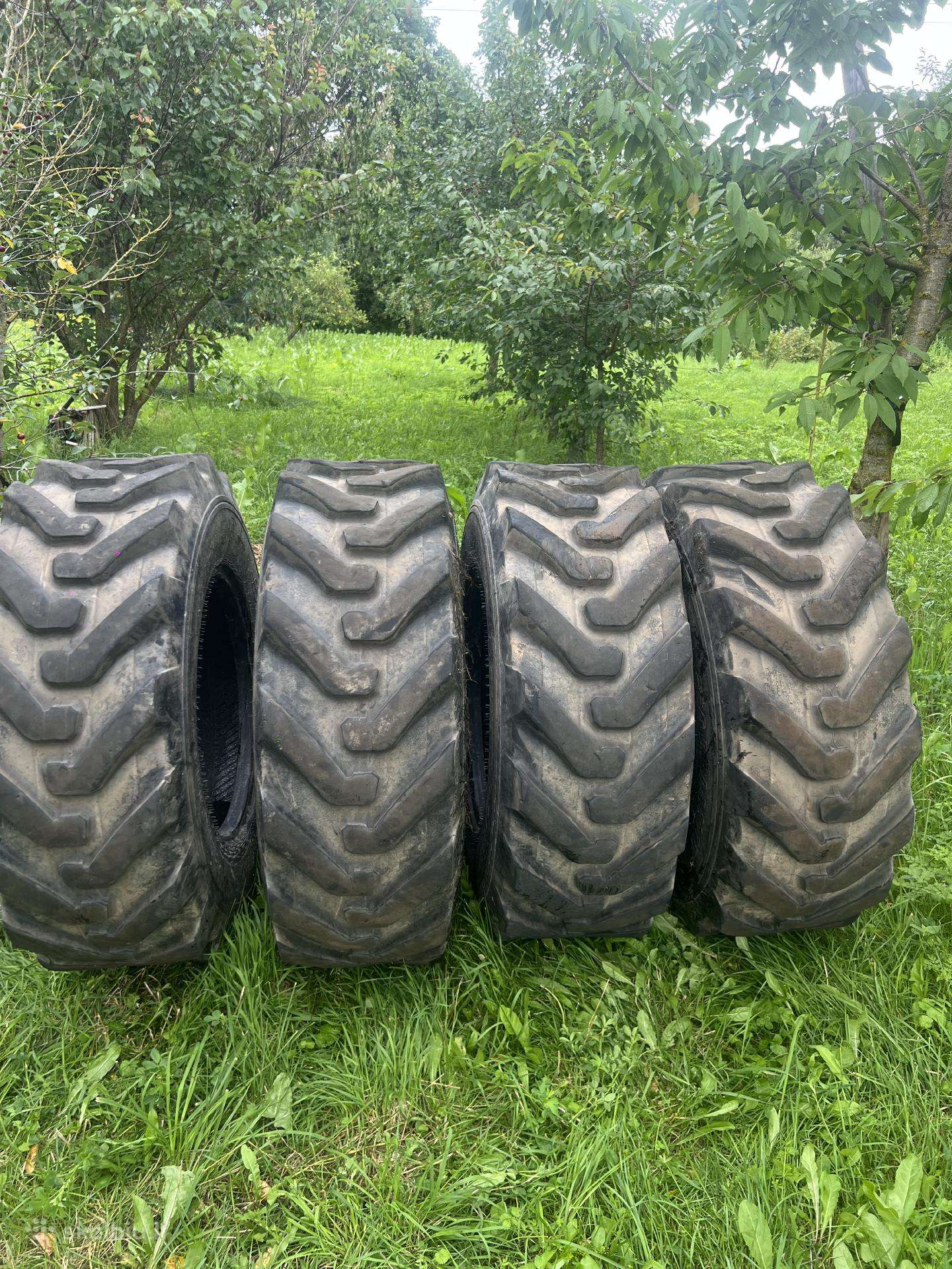 Krautuvo padangos 400/80-24