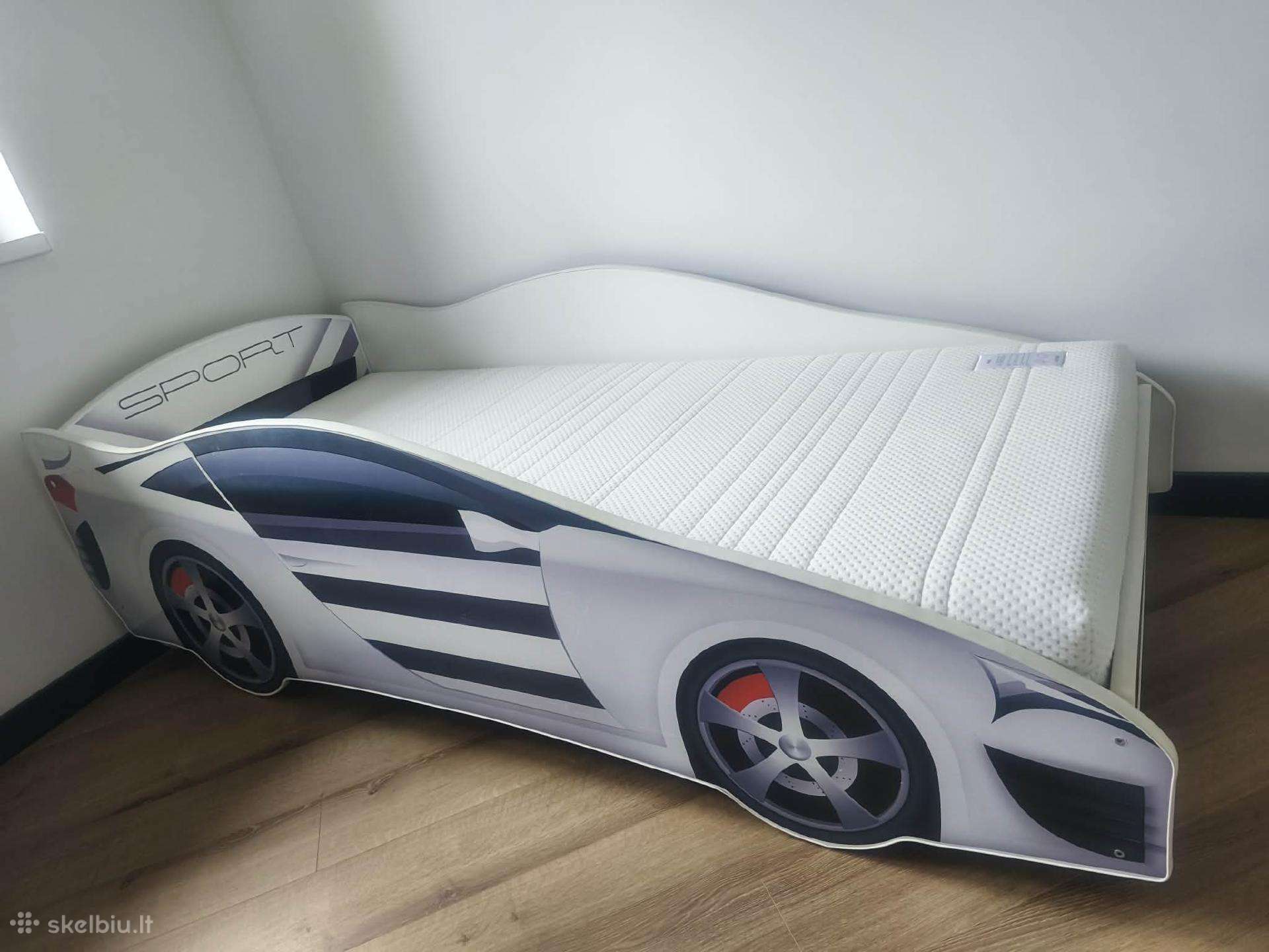 Lova - automobilis su Lono čiužiniu "Jonė"