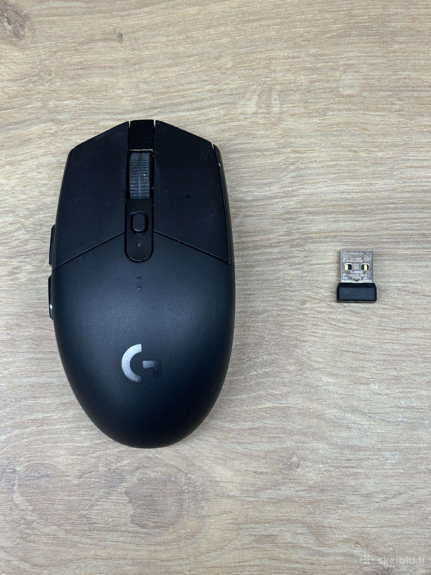Logitech G305 Juoda