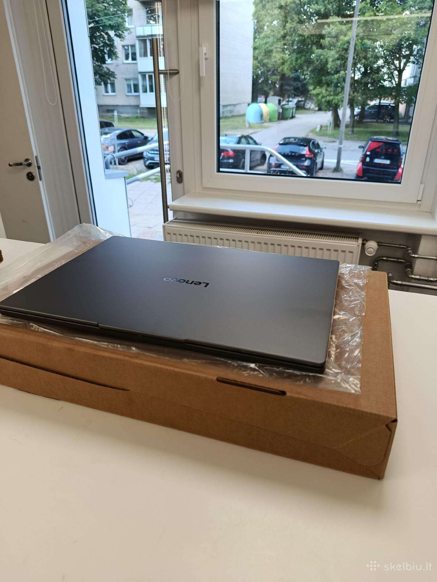 Lenovo Ideapad Slim 3 16irh10
