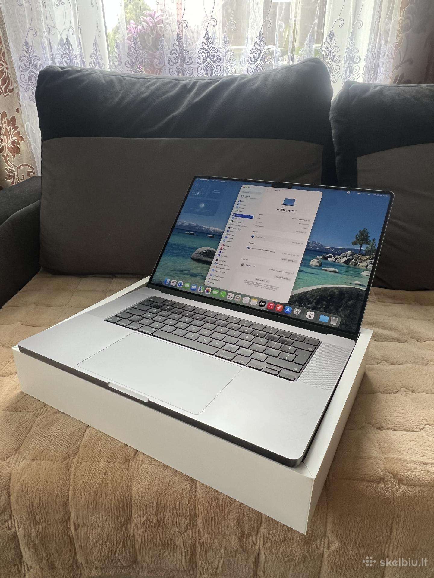 MacBook M2 Pro 16-inch