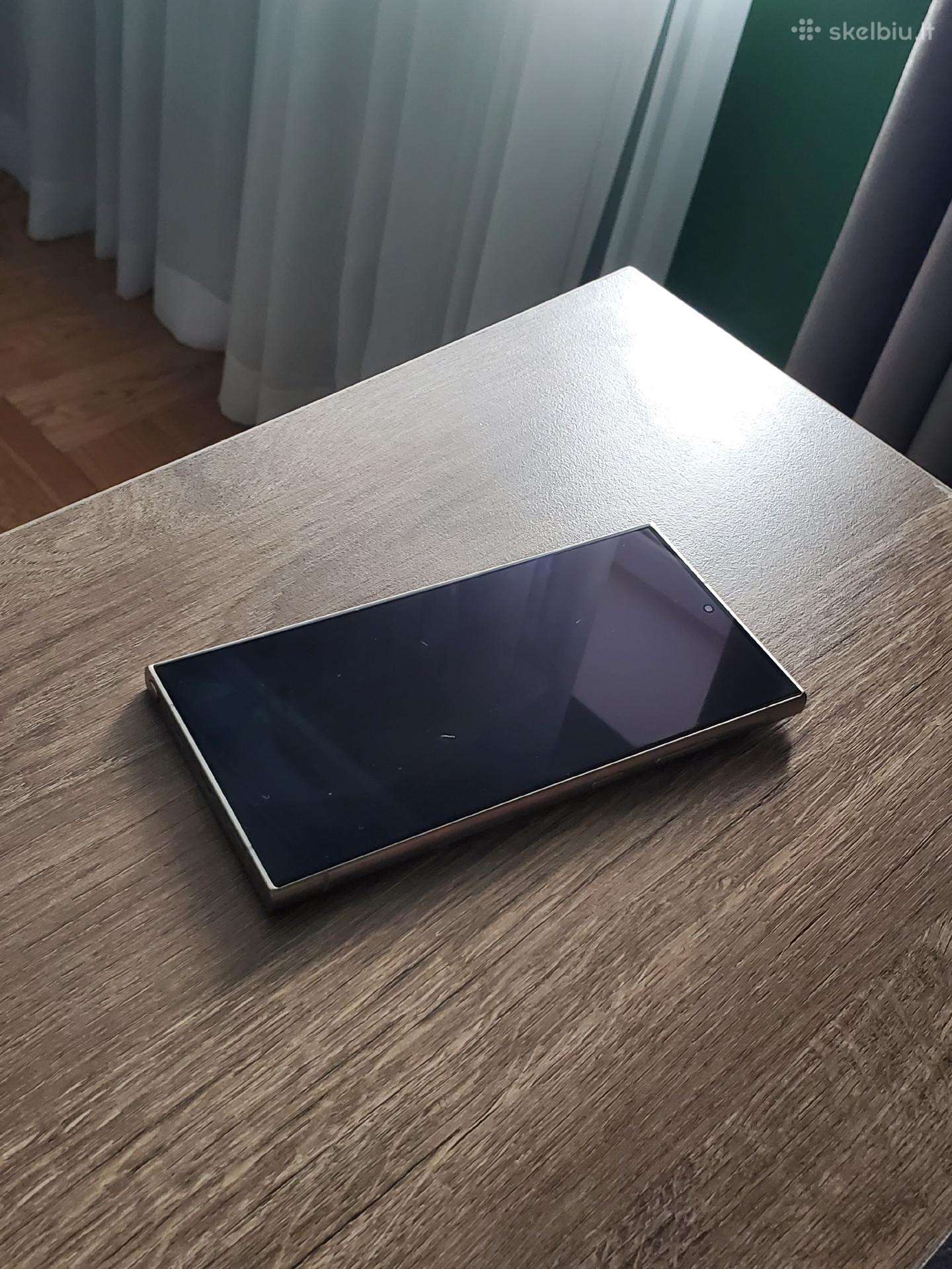 Samsung Galaxy S24 Ultra (skaityti aprašymą)